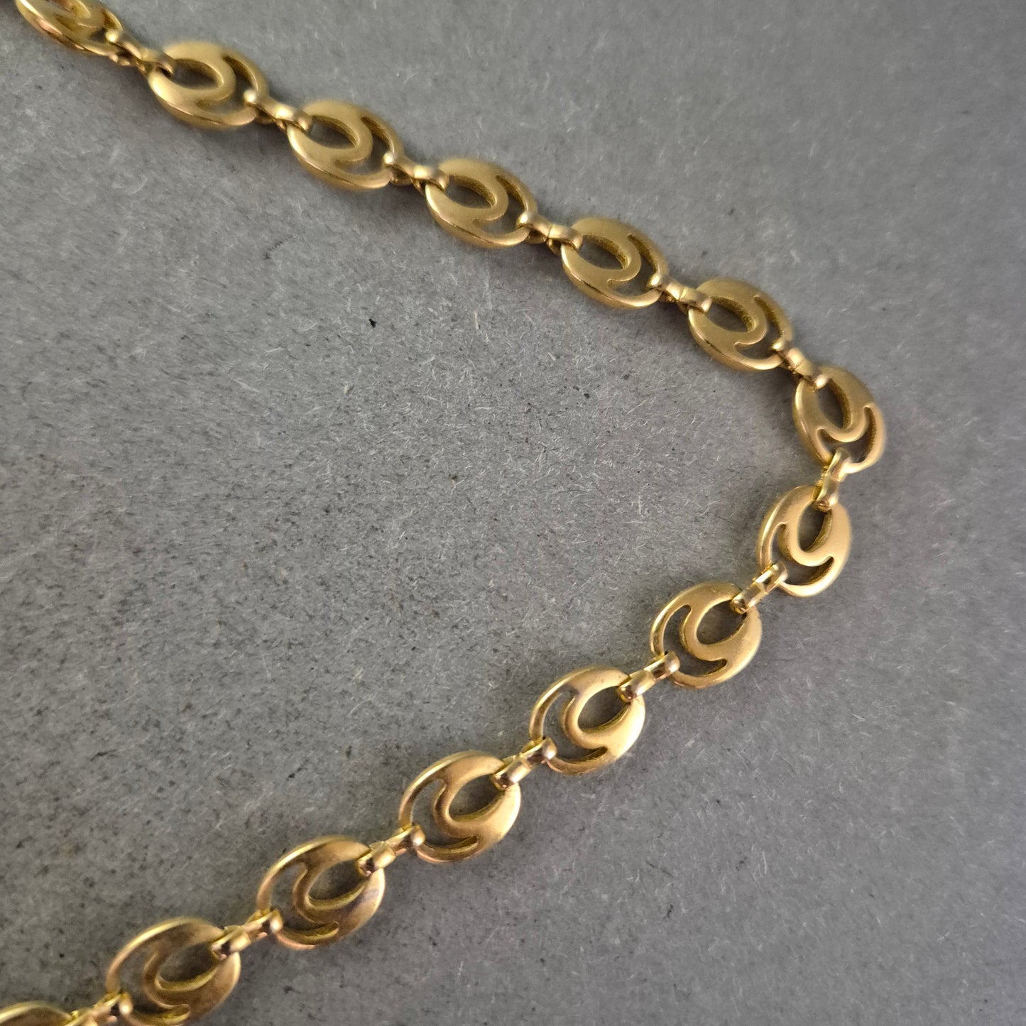 Klassische Glieder Halskette in Goldoptik – Schlicht & Stilvoll