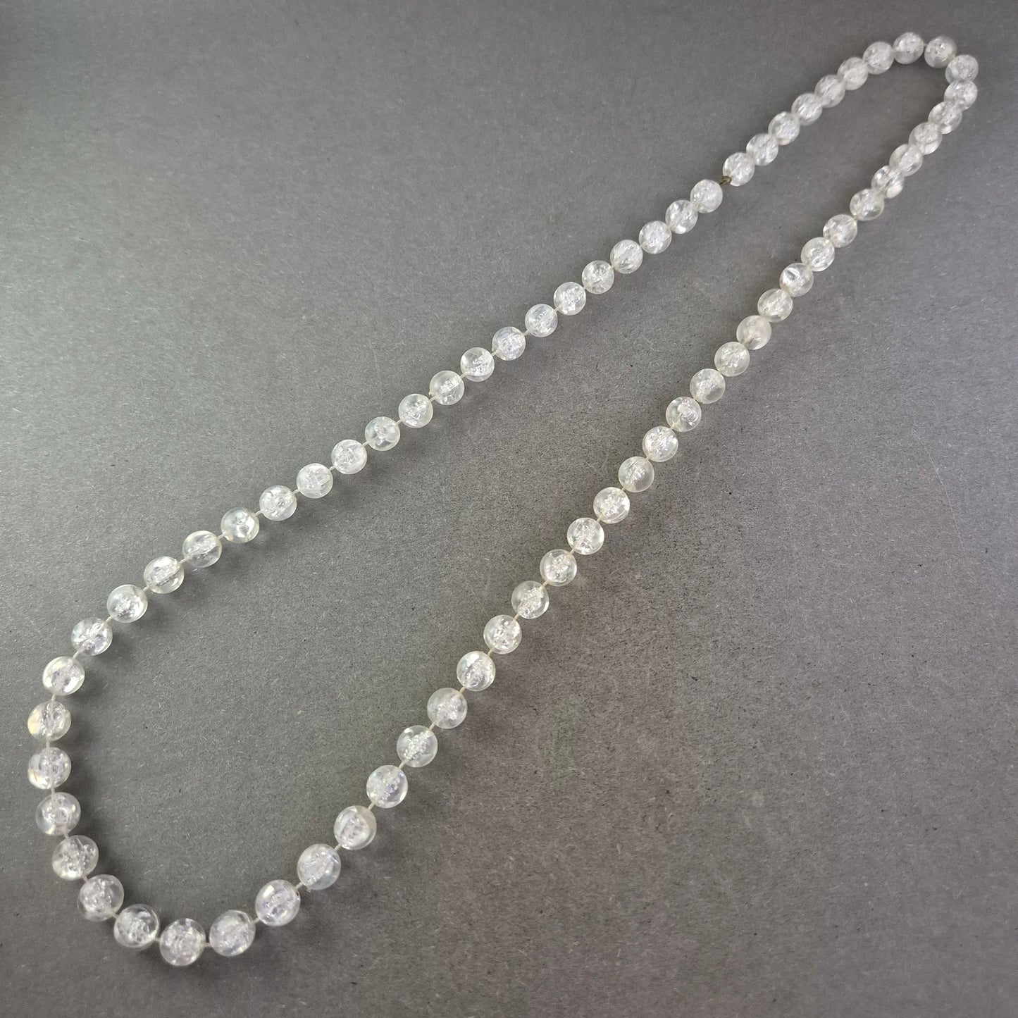 Klar Glasperlen Kette – Eleganter Schmuck mit funkelndem Effekt