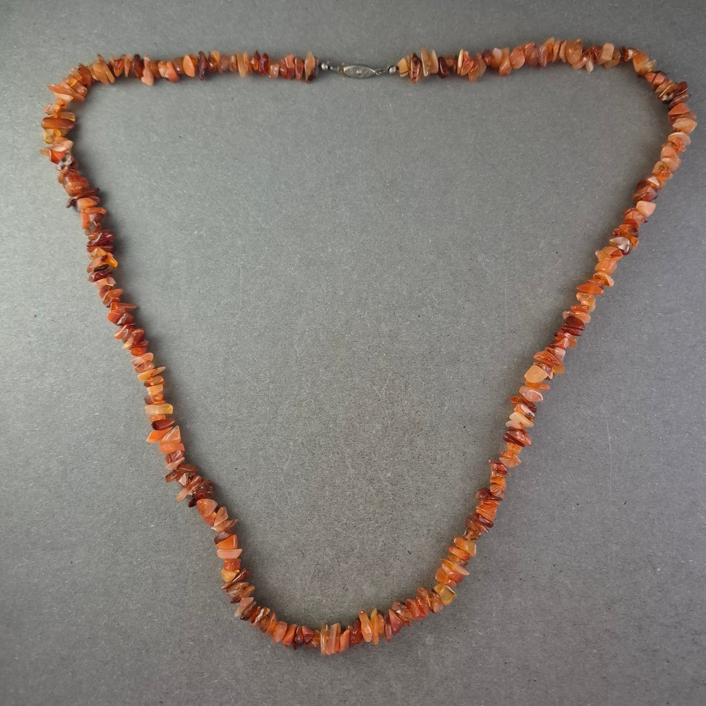 Naturstein Kette aus Karneol Splittern – Warme Rottöne