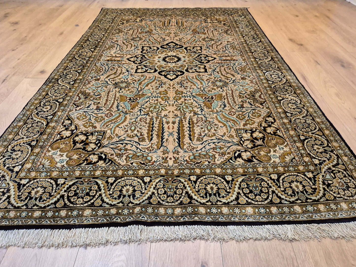 Exklusiver Ghom Teppich – Seide auf Seide, sehr fein Orientteppich