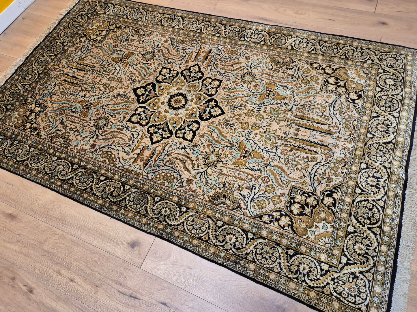 Exklusiver Ghom Teppich – Seide auf Seide, sehr fein Orientteppich