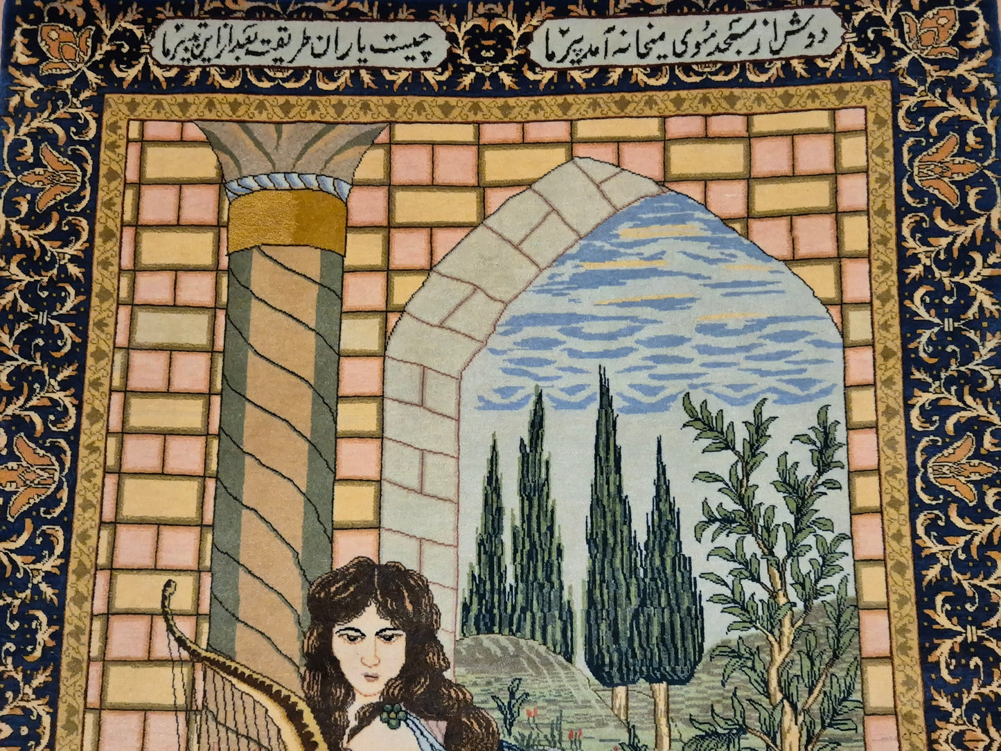 Täbriz Teppich – Korkwolle, figürliche Darstellung, feine Knüpfung