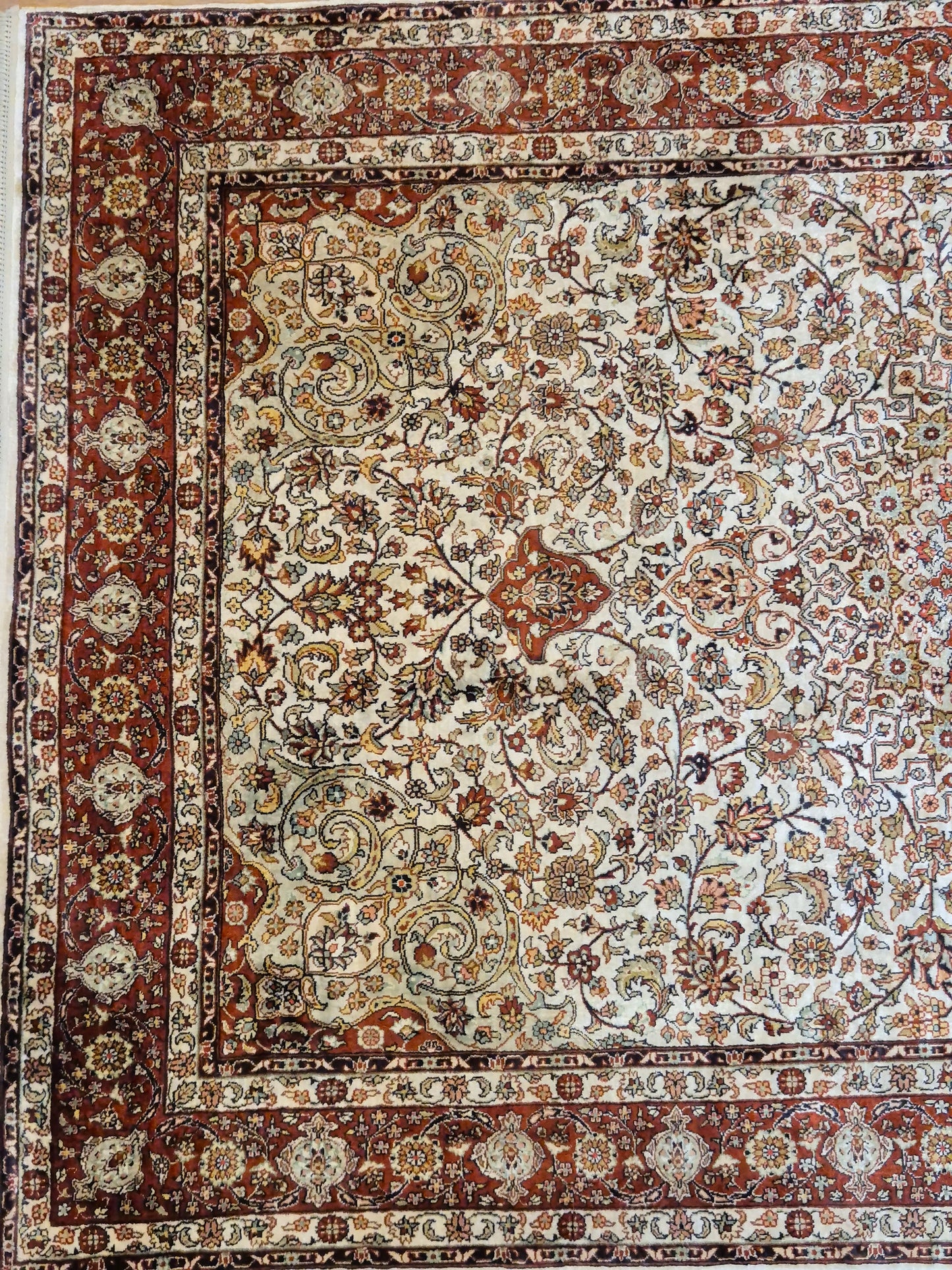 Feiner Hereke Teppich – Seide auf Seide, Medaillon, exklusive Knüpfung