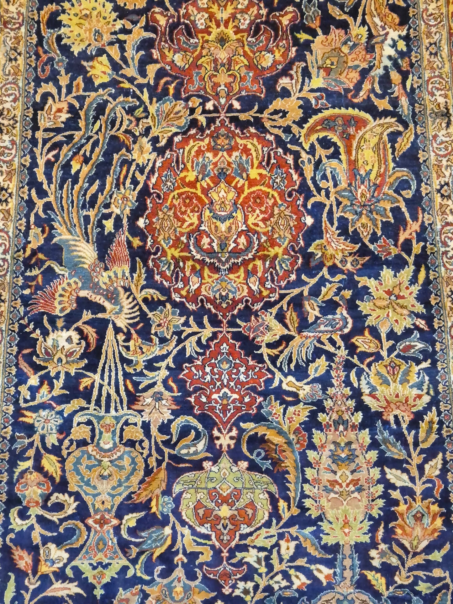 Hereke Teppich – Seide auf Seide, florales Muster, feine Knüpfung