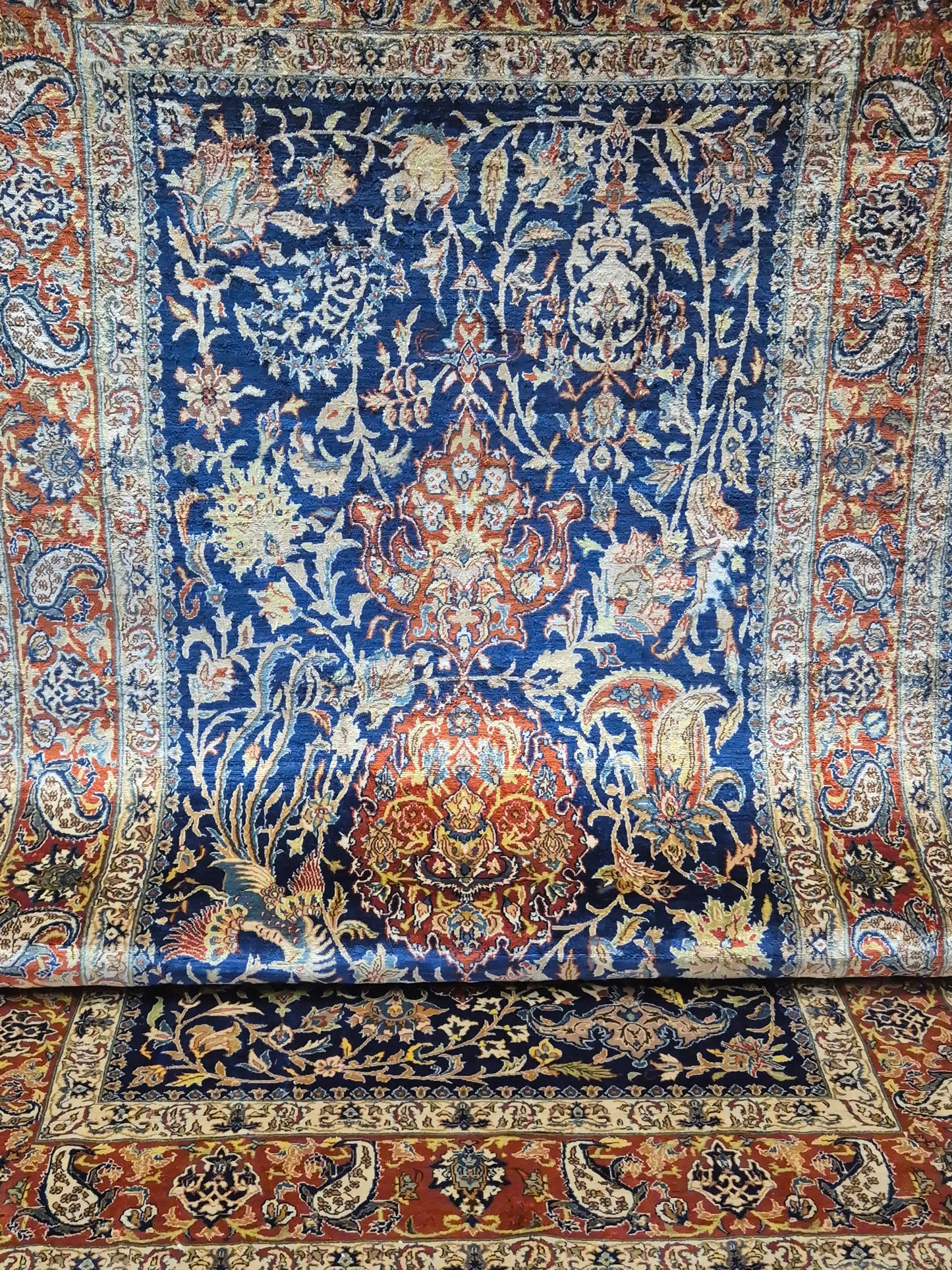 Hereke Teppich – Seide auf Seide, florales Muster, feine Knüpfung