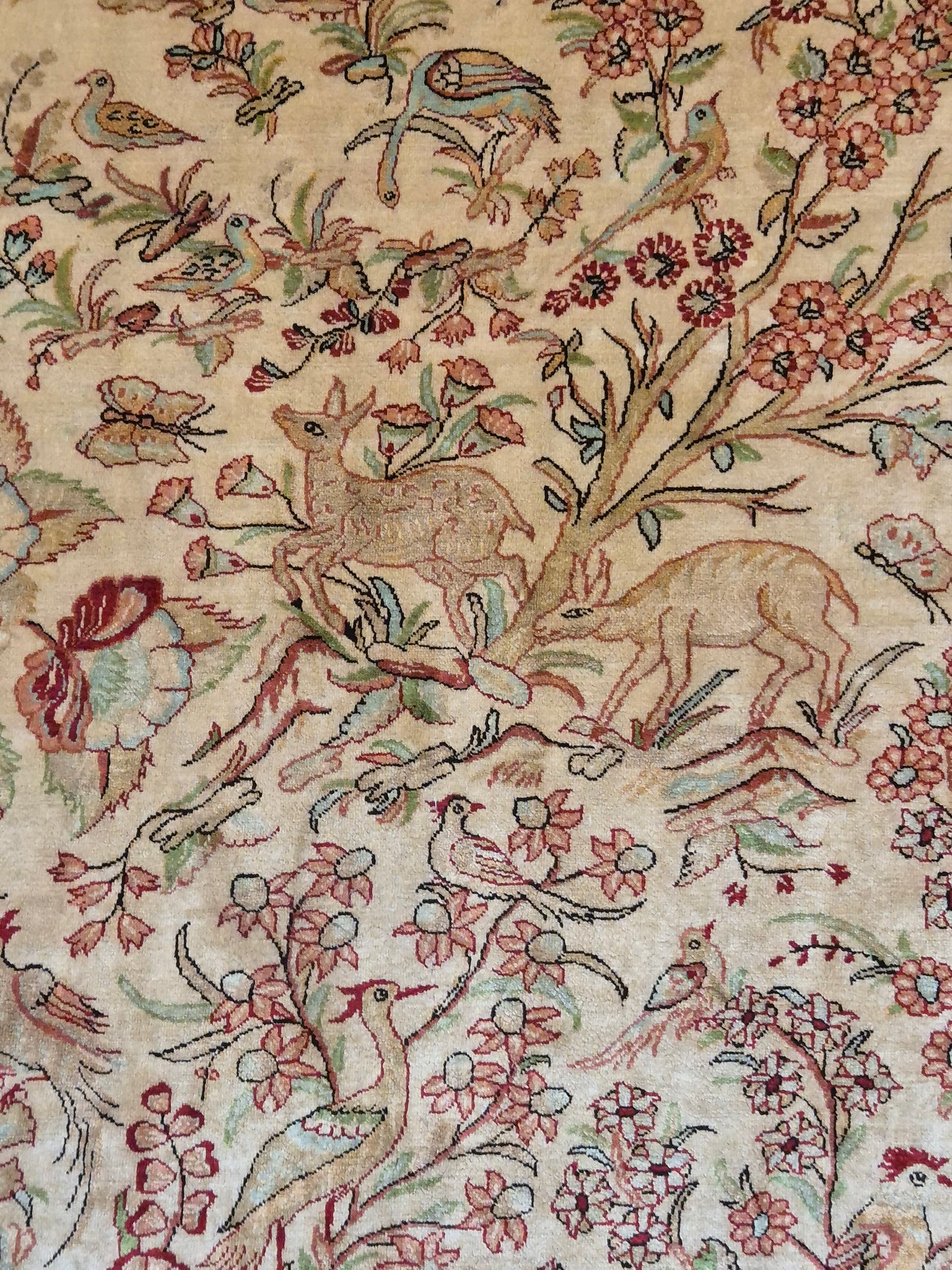 Ghom Teppich – Seide auf Seide, Paradiesgarten-Motiv, feine Knüpfung