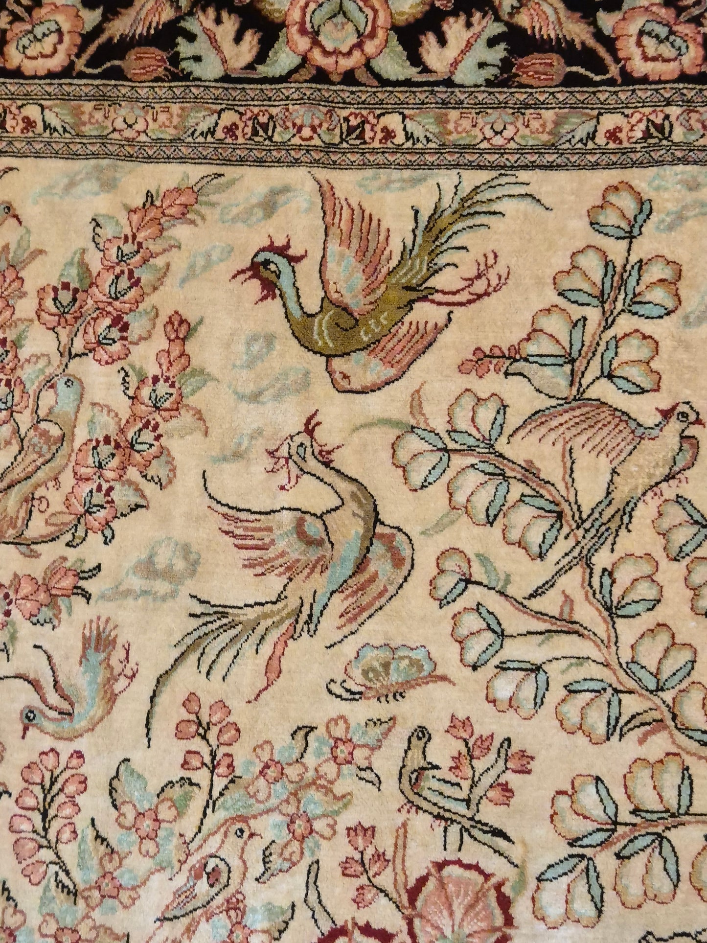 Ghom Teppich – Seide auf Seide, Paradiesgarten-Motiv, feine Knüpfung