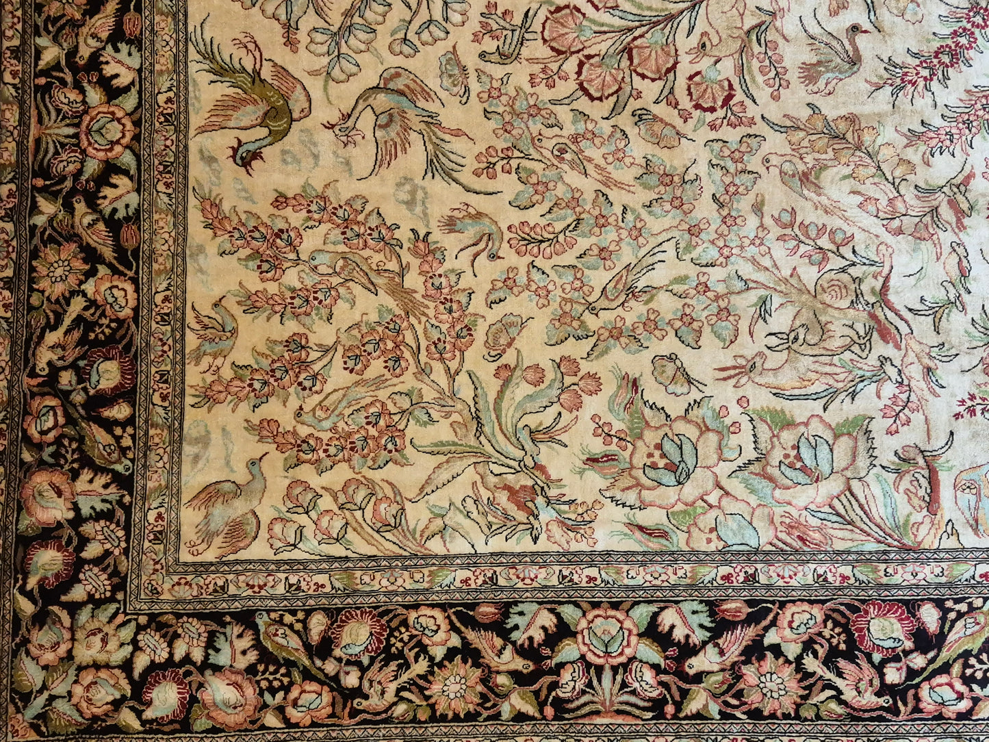 Ghom Teppich – Seide auf Seide, Paradiesgarten-Motiv, feine Knüpfung