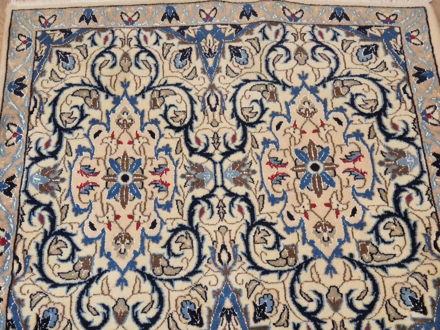 Nain Läufer – Korkwolle, Medaillon-Design, klassische Eleganz