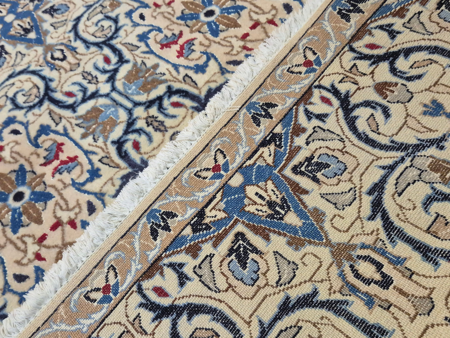 Nain Läufer – Korkwolle, Medaillon-Design, klassische Eleganz