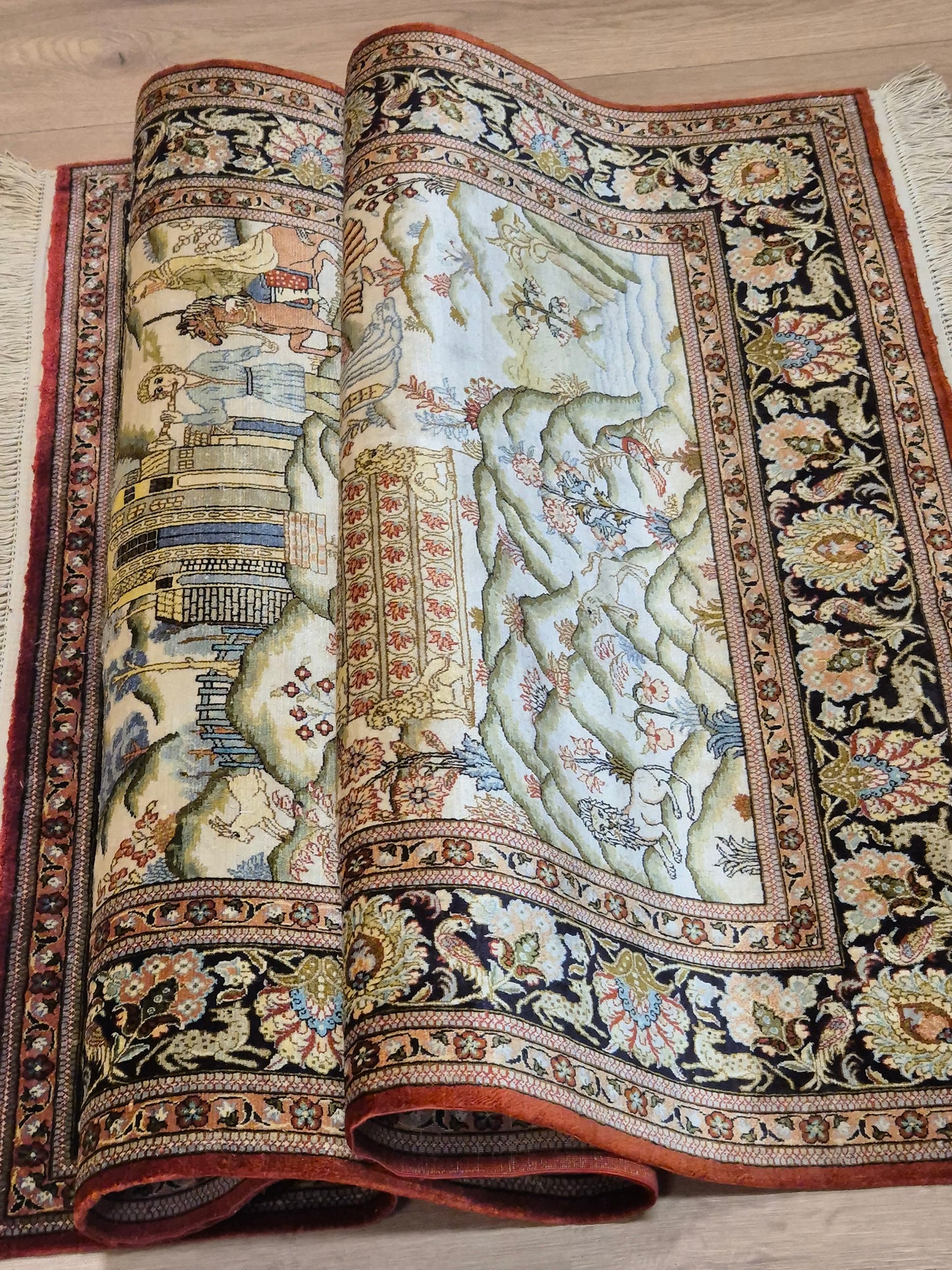 Ghom Teppich Seide auf Seide figürliche Darstellung feine Knüpfung