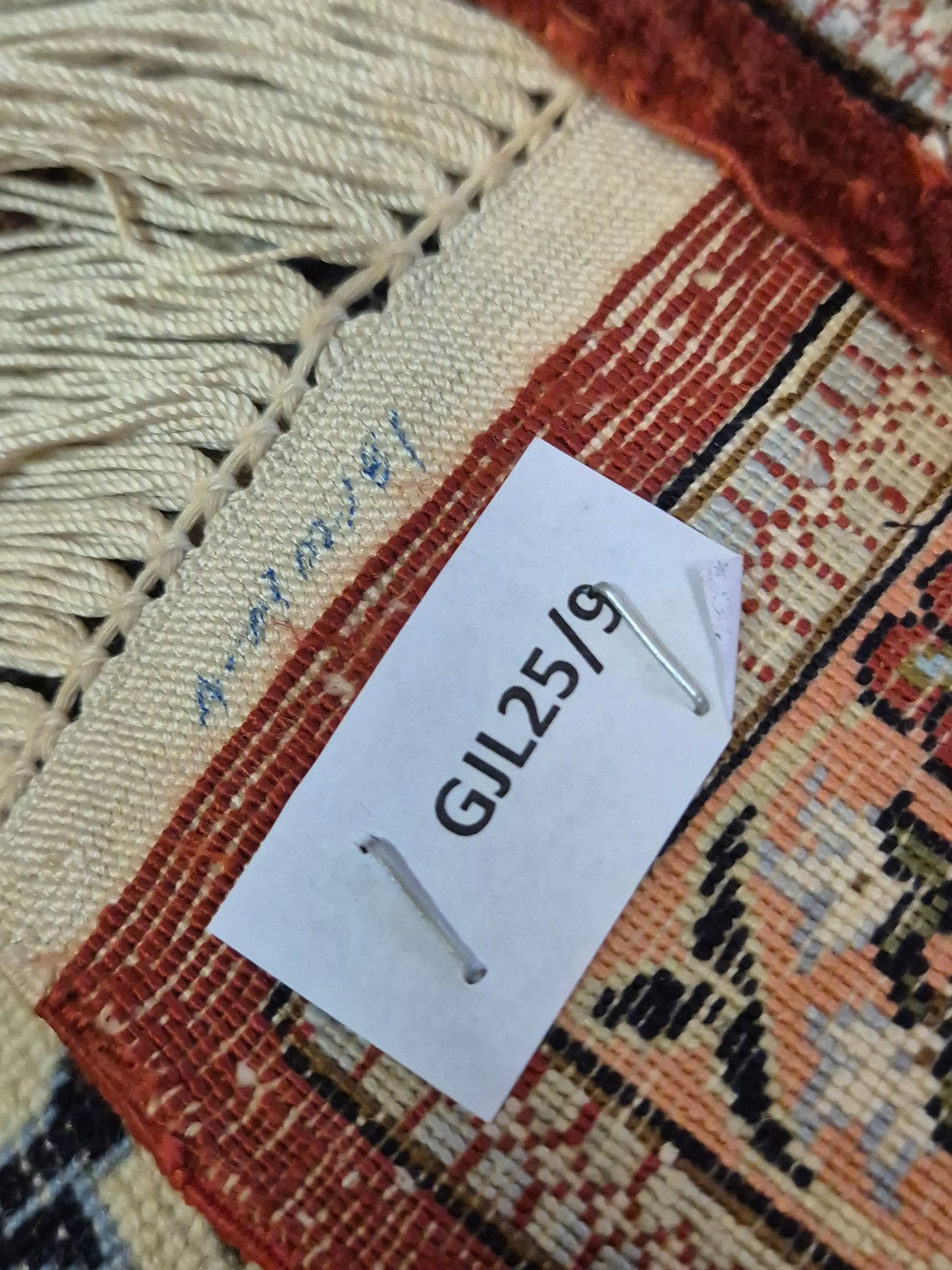 Ghom Teppich Seide auf Seide figürliche Darstellung feine Knüpfung