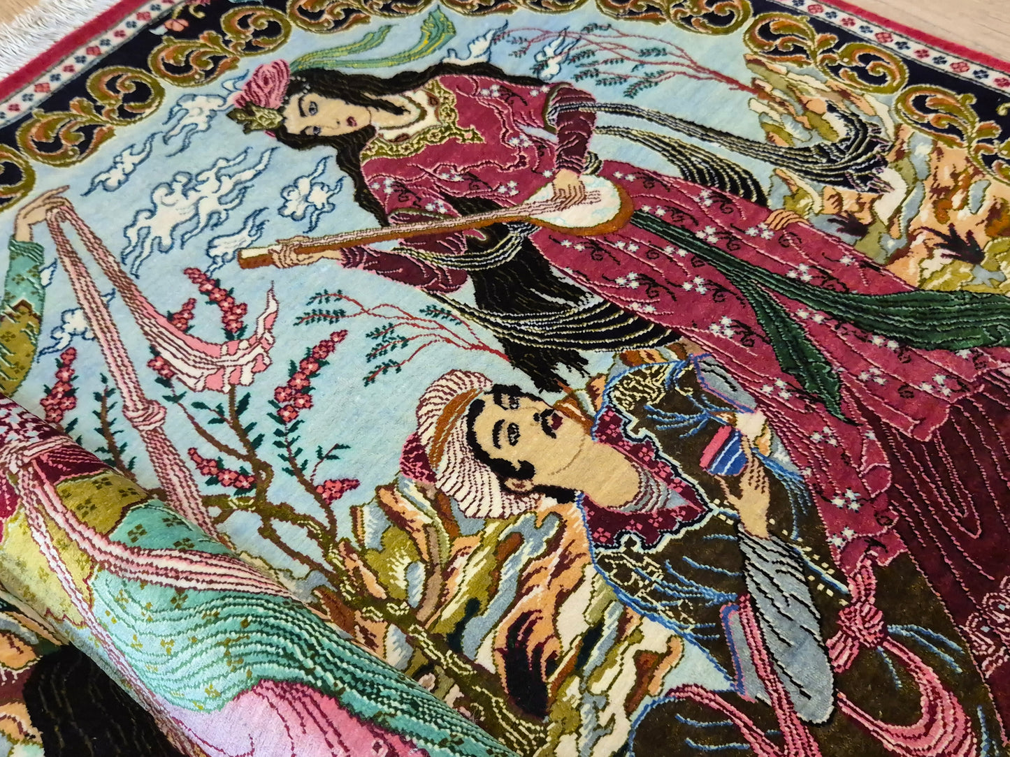 Ghom Teppich reine Seide figürliche Darstellung feine Knüpfung