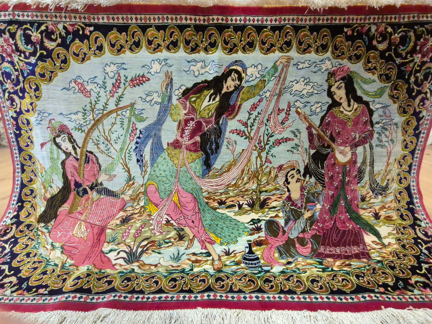 Ghom Teppich reine Seide figürliche Darstellung feine Knüpfung