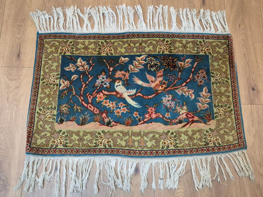 Täbriz Teppich Korkwolle Vogel-Motiv feine Handknüpfung