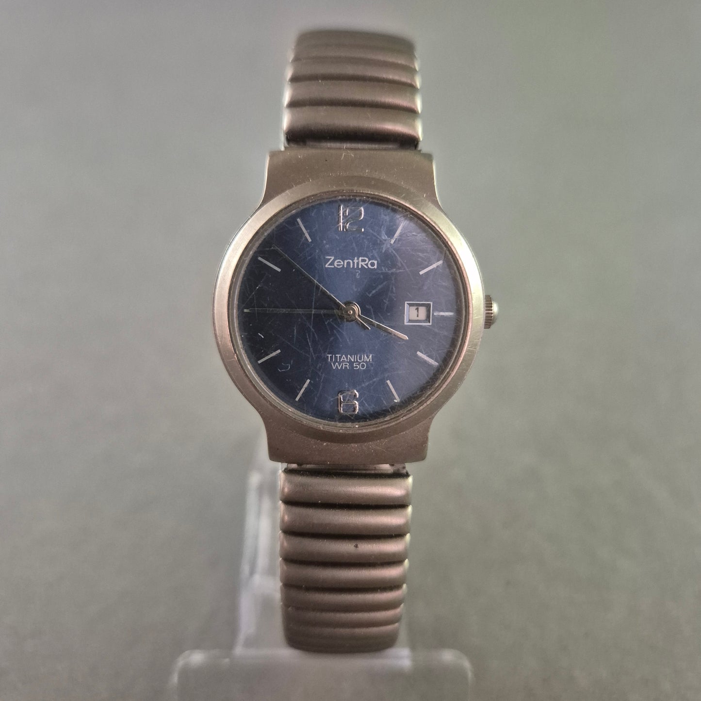 ZentRa Titan Herren Uhr – Klassisches Design mit Datumsanzeige