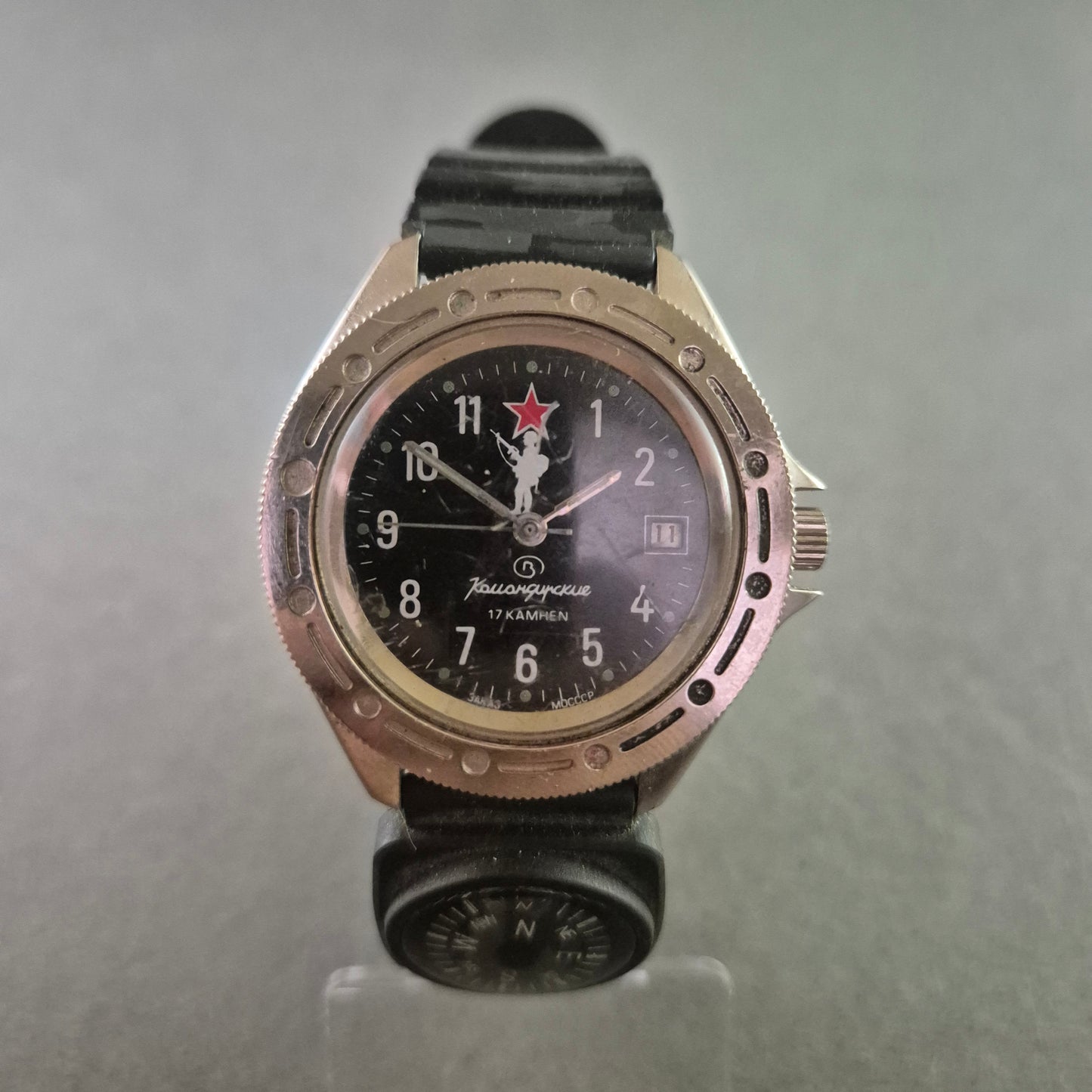 Vostok Komandirskie Herren Uhr – Militär Design mit Kompass