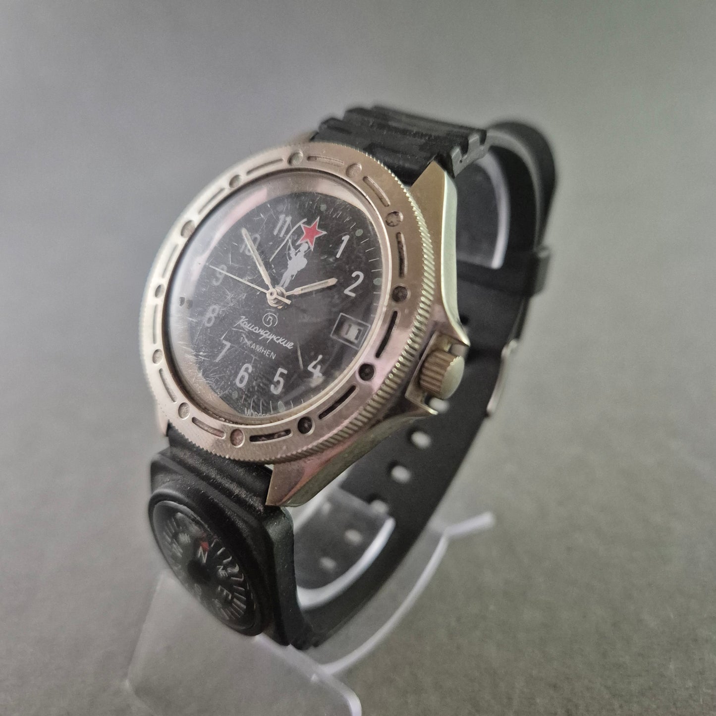 Vostok Komandirskie Herren Uhr – Militär Design mit Kompass