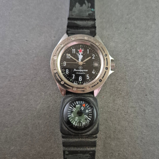 Vostok Komandirskie Herren Uhr – Militär Design mit Kompass