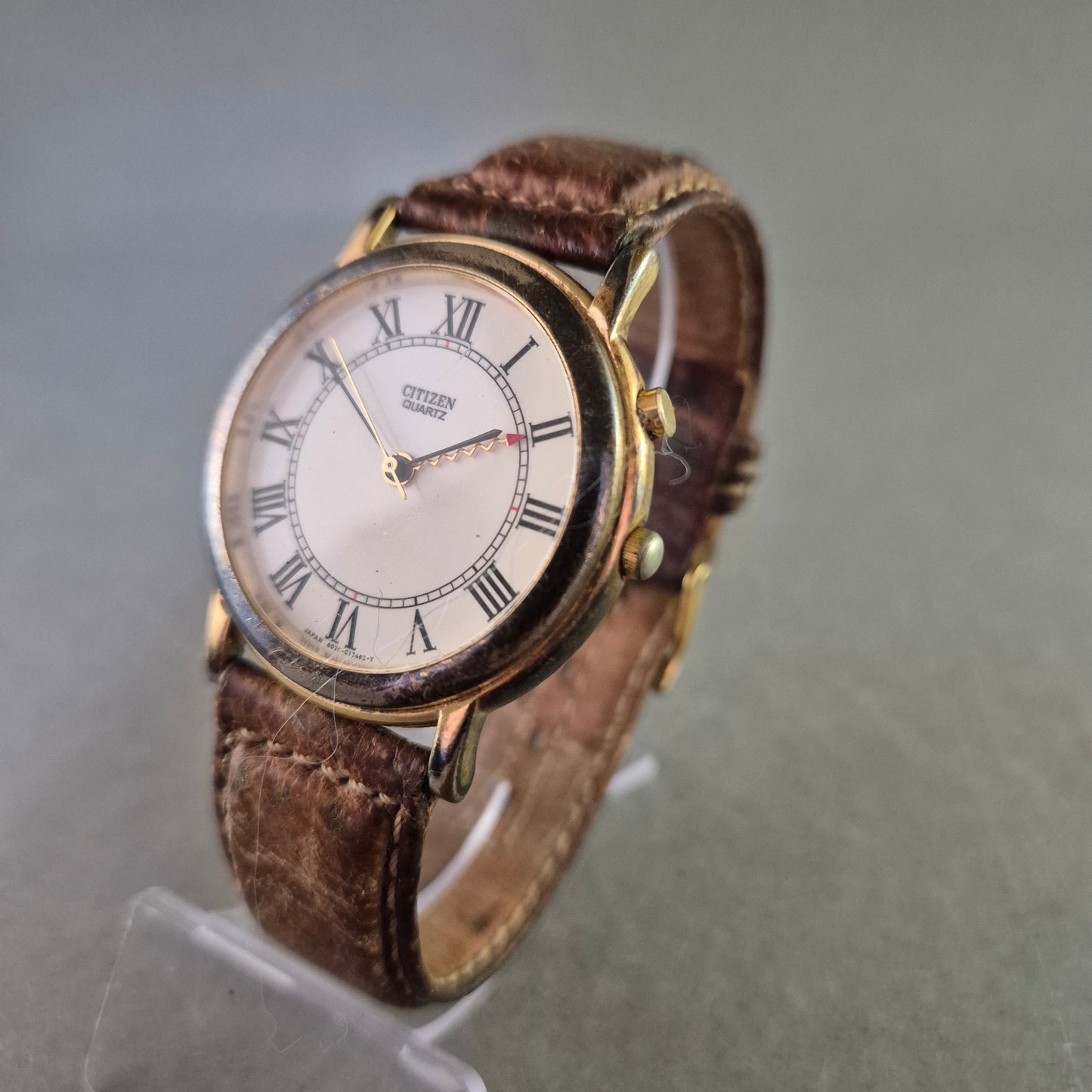 Klassische Citizen Damen Uhr – Elegantes Design mit römischen Ziffern