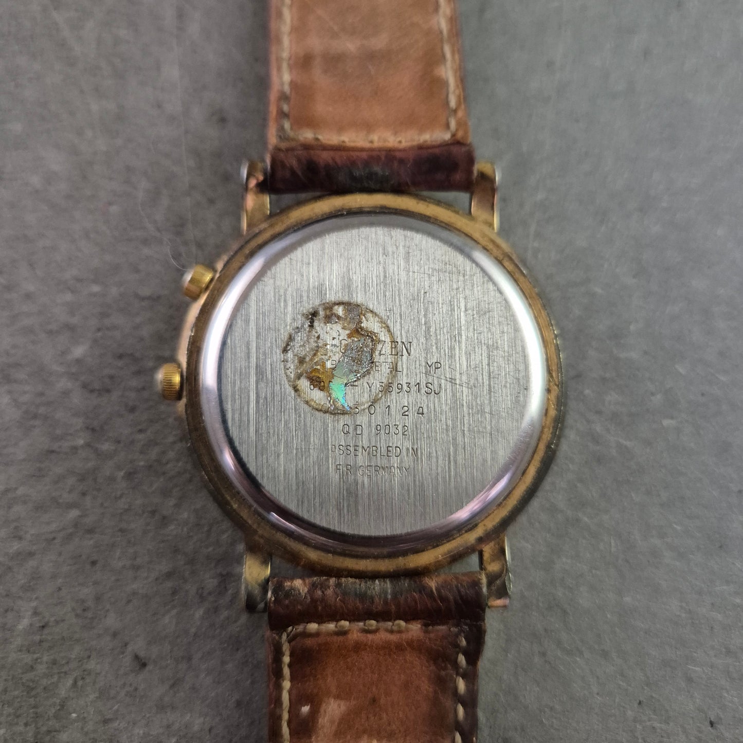 Klassische Citizen Damen Uhr – Elegantes Design mit römischen Ziffern