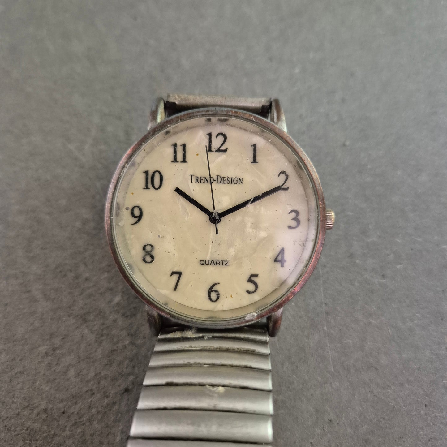 Klassische Herren Uhr von Trend Design – Quarz mit Stretcharmband