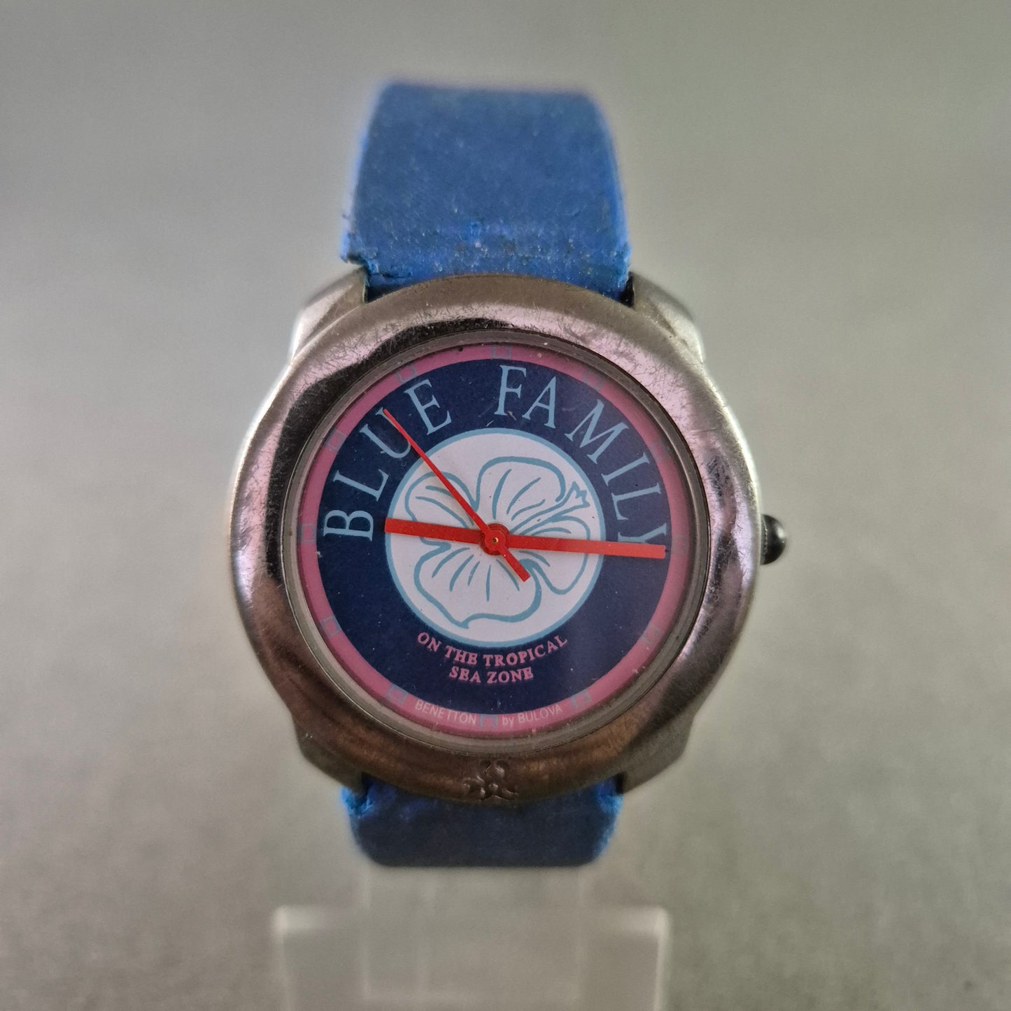 Bunte Unisex Uhr Benetton by Bulova "Blue Family"