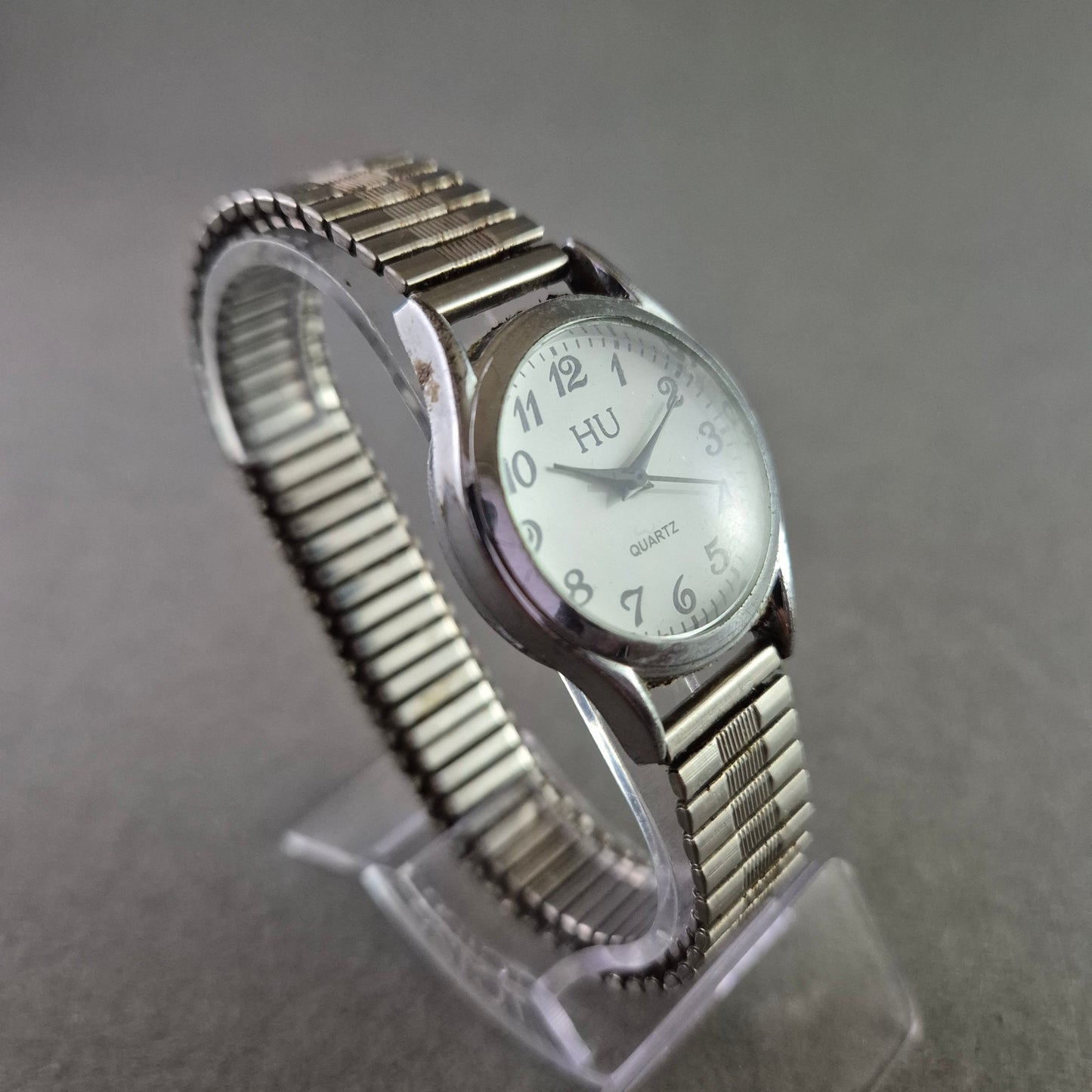 Klassische Damen Uhr HU mit Flexband in Silberfarben