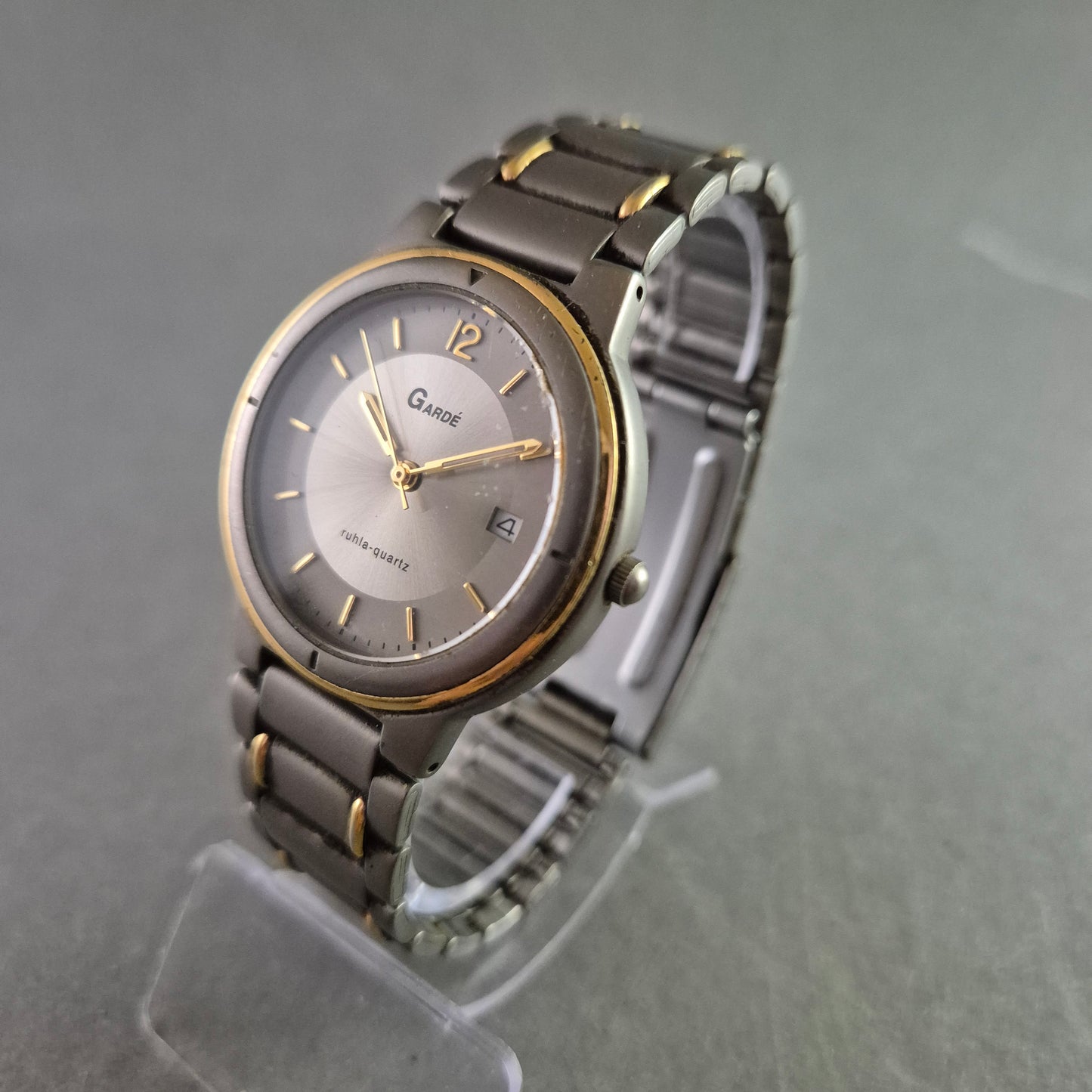 Robuste Unisex Uhr GARDÉ mit Titanium und Bicolor-Design