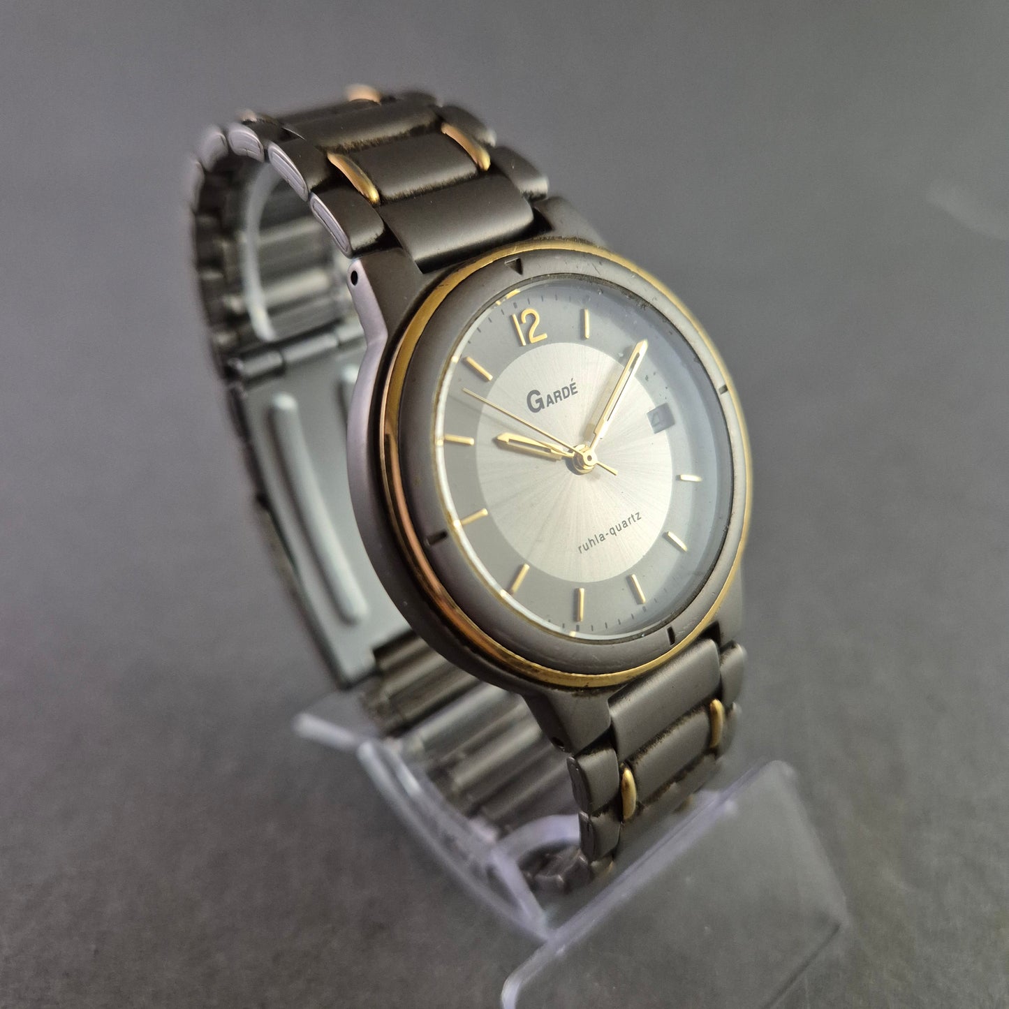 Robuste Unisex Uhr GARDÉ mit Titanium und Bicolor-Design