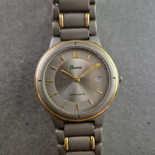 Robuste Unisex Uhr GARDÉ mit Titanium und Bicolor-Design