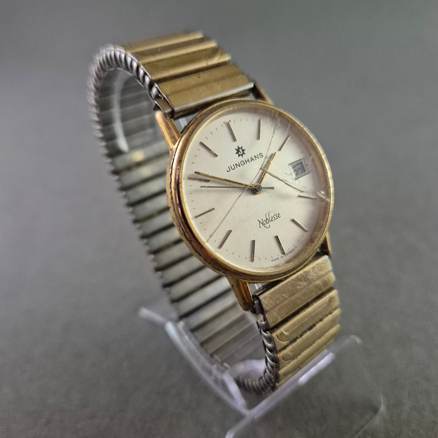 Klassische Damen Uhr Junghans Noblesse mit Datum und Flexband