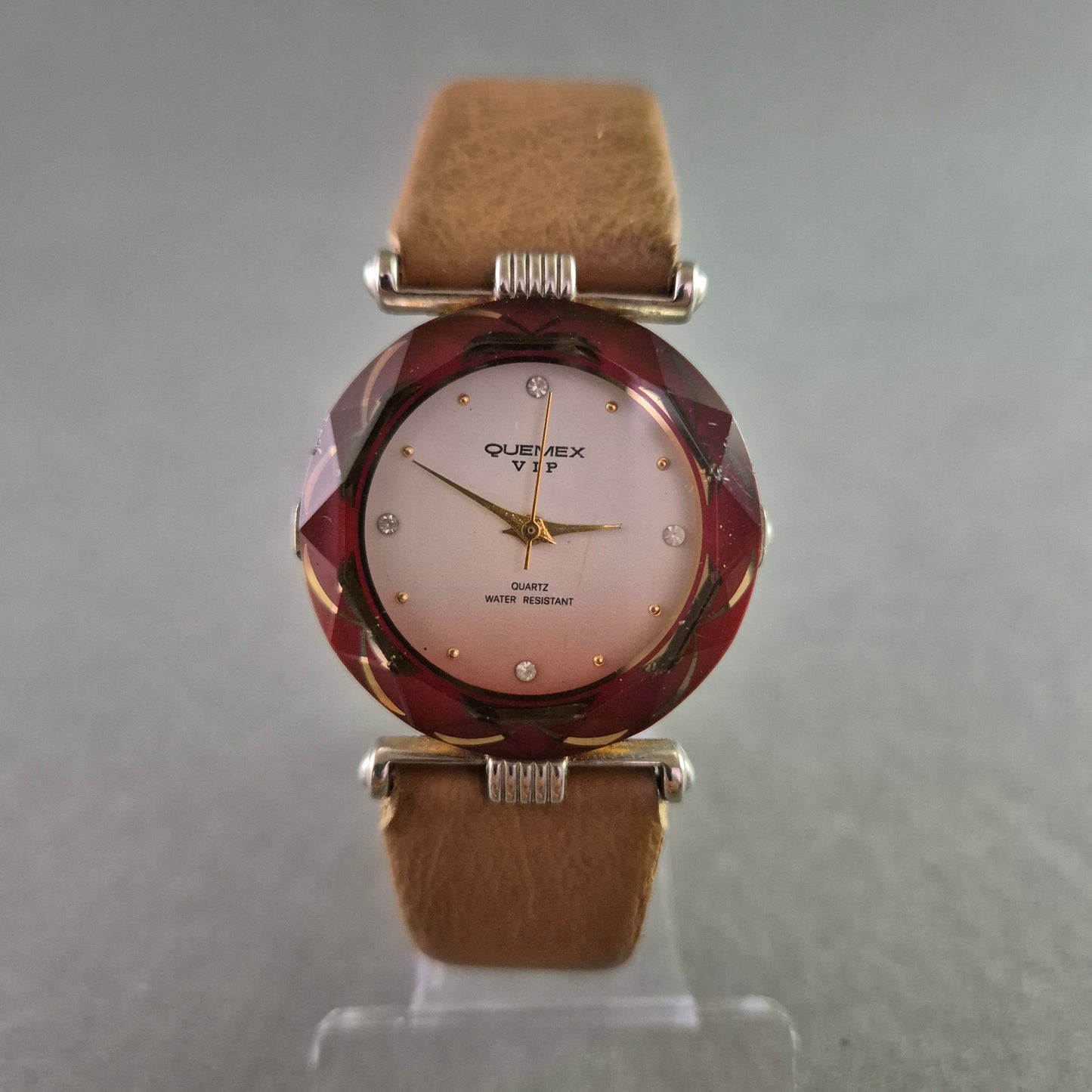 Elegante Damen Uhr Quemex V.I.P. mit facettenreicher Lünette