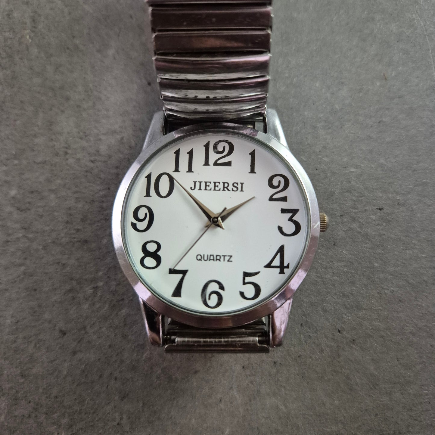 Klassische Unisex Uhr JIEERSI mit großem Zifferblatt und Flexband