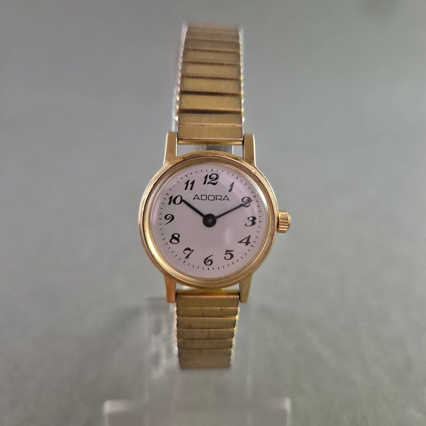Klassische Damen Uhr ADORA mit Goldgehäuse und Flexband