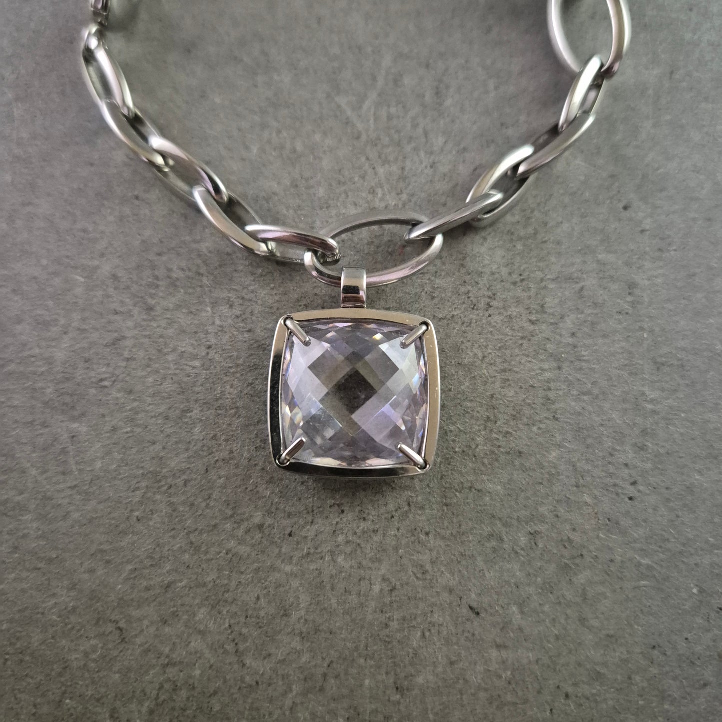 Elegantes Morelia Armband mit Kristallanhänger – Stilvolles Design