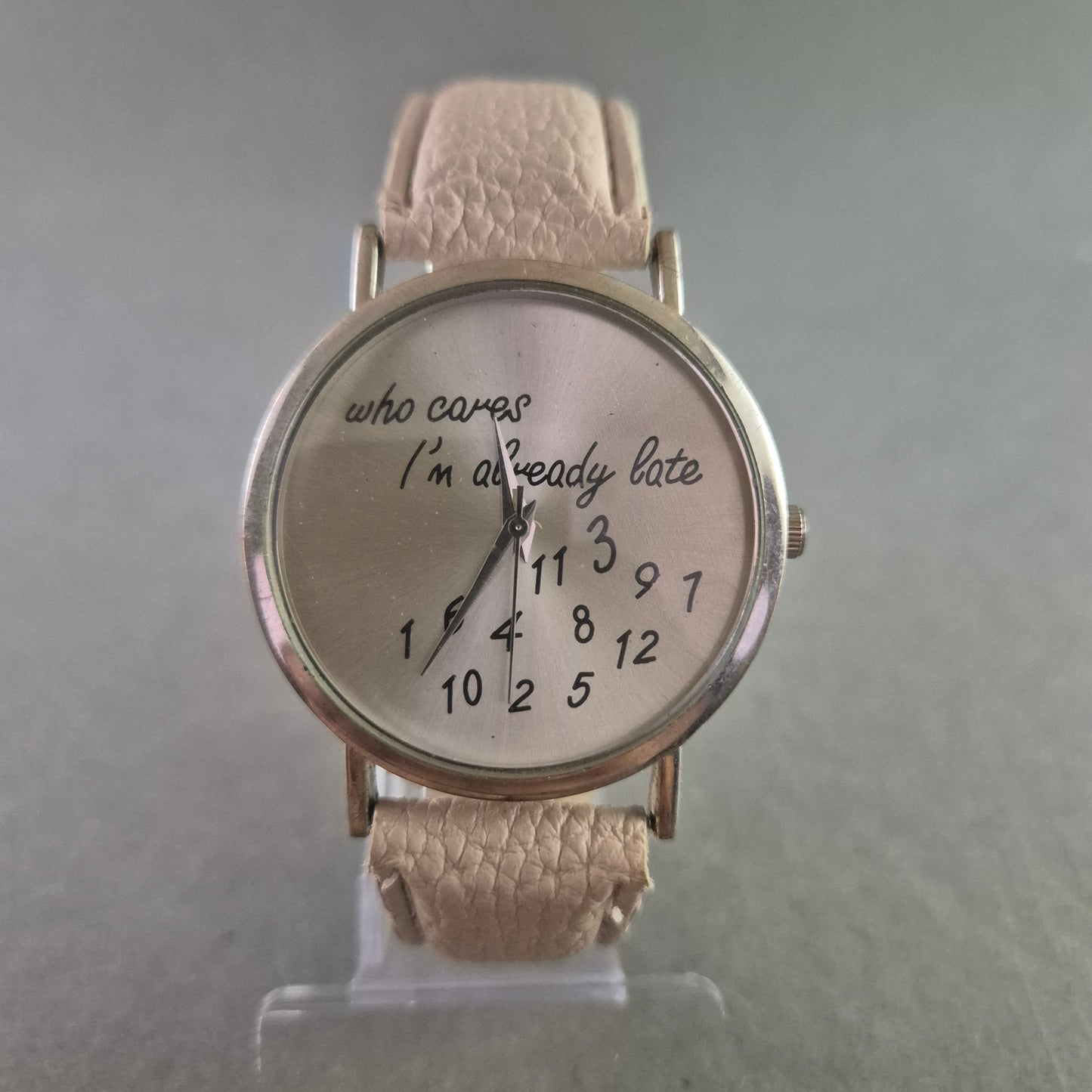 Lustige Damen Uhr mit Spruch und Beige Lederarmband