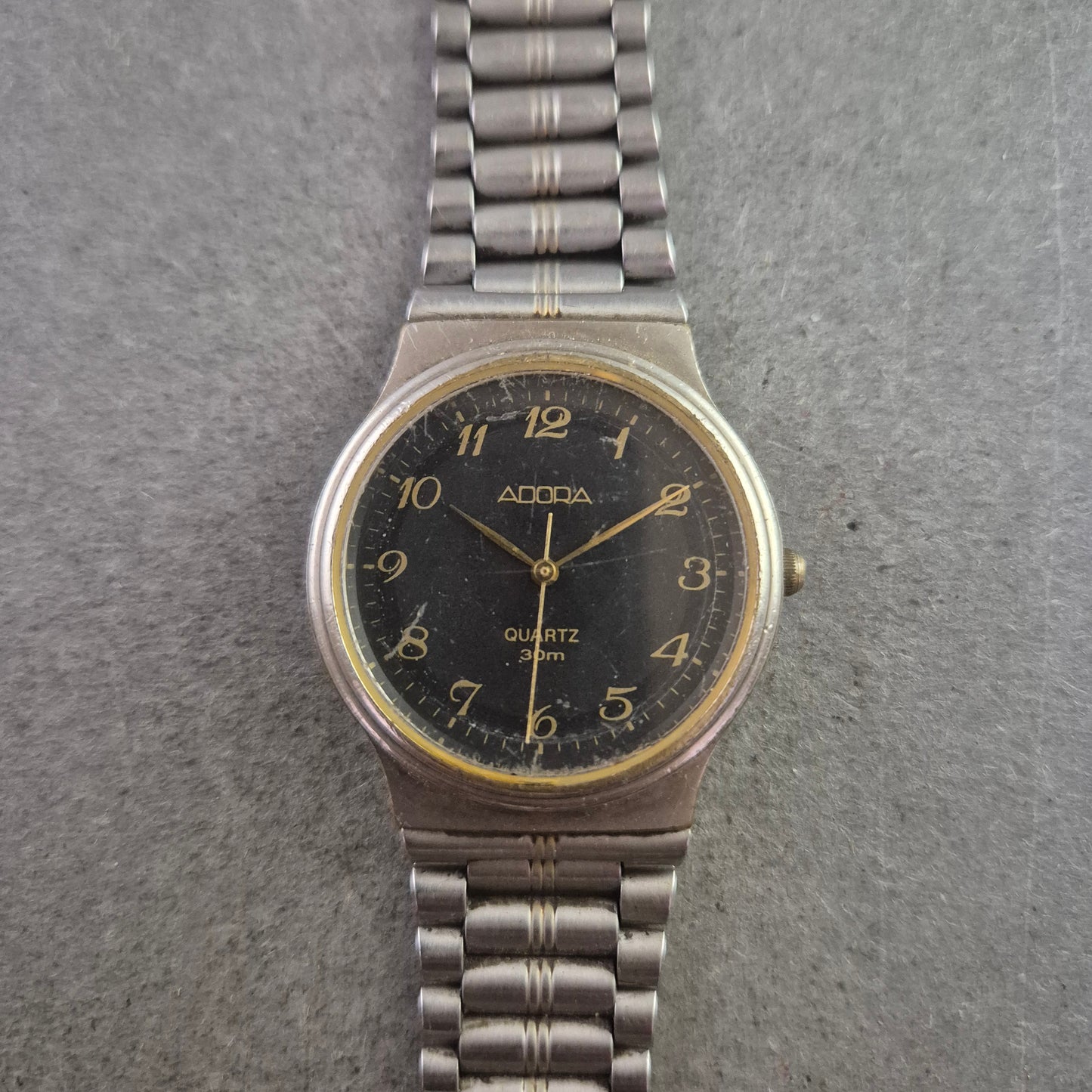 Adora Herren Uhr mit Schwarzem Zifferblatt und Edelstahlarmband