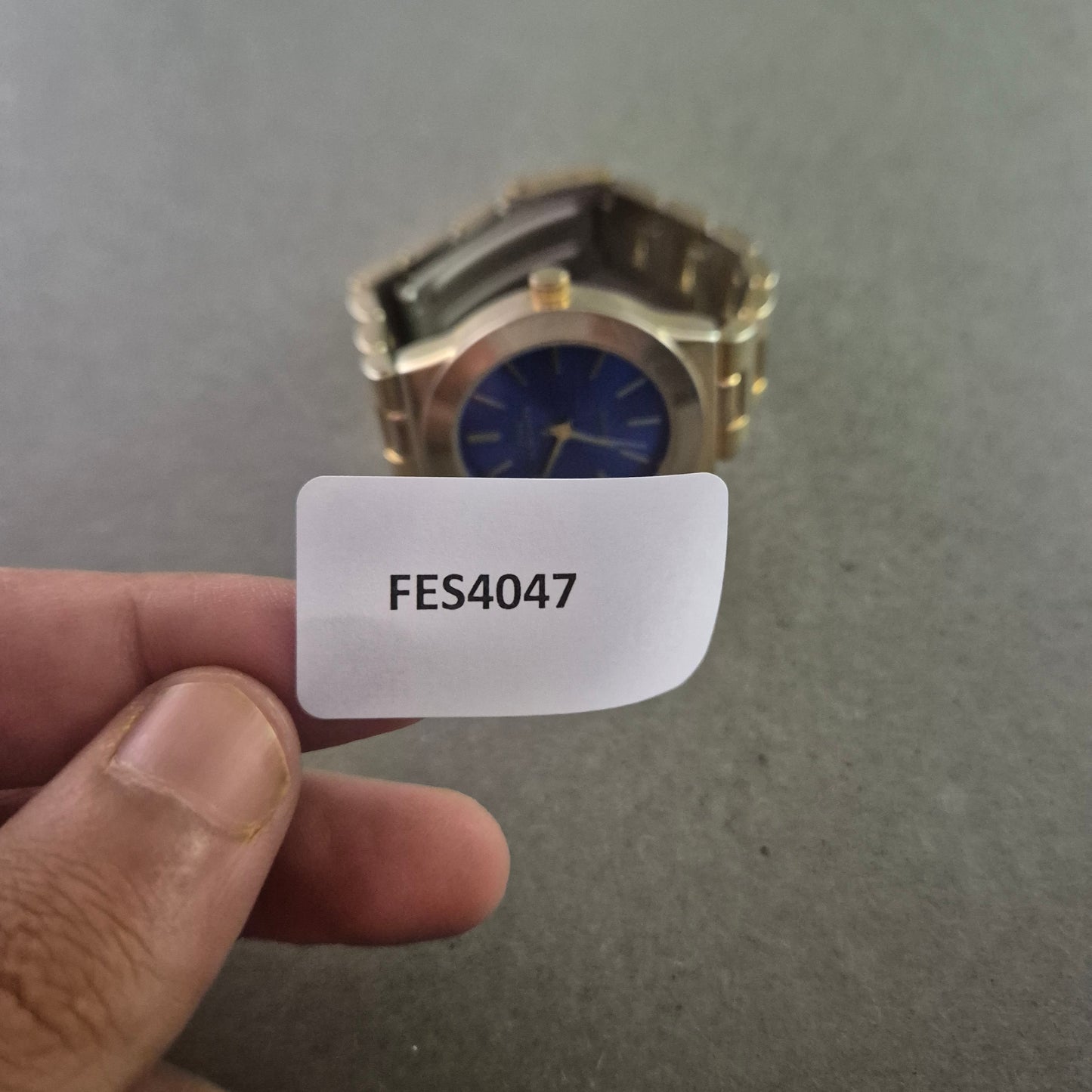 Time Elements Damen Uhr mit Blauem Zifferblatt und Goldarmband