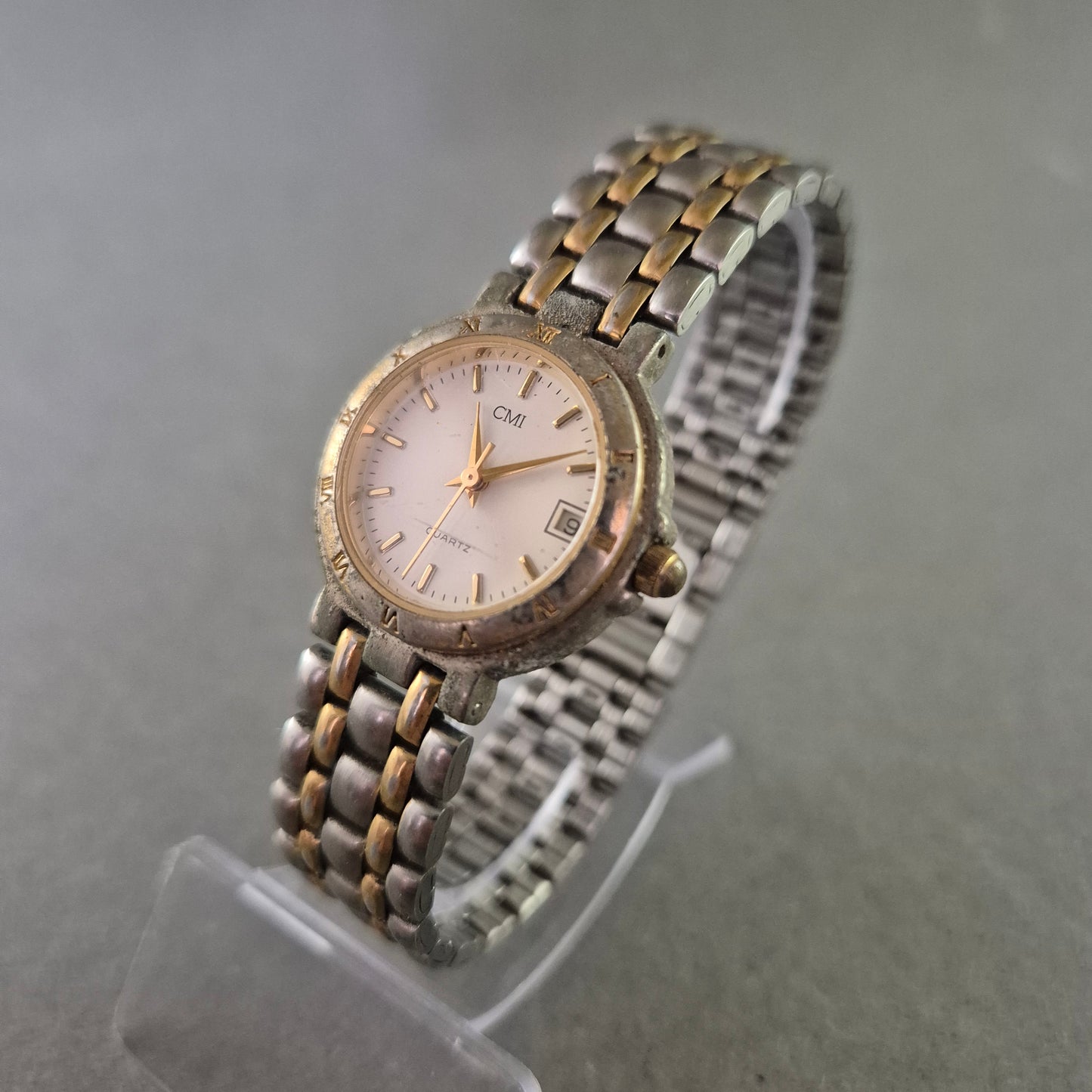 CMI Damen Uhr – Quarz mit Datumsanzeige im Bicolor-Design