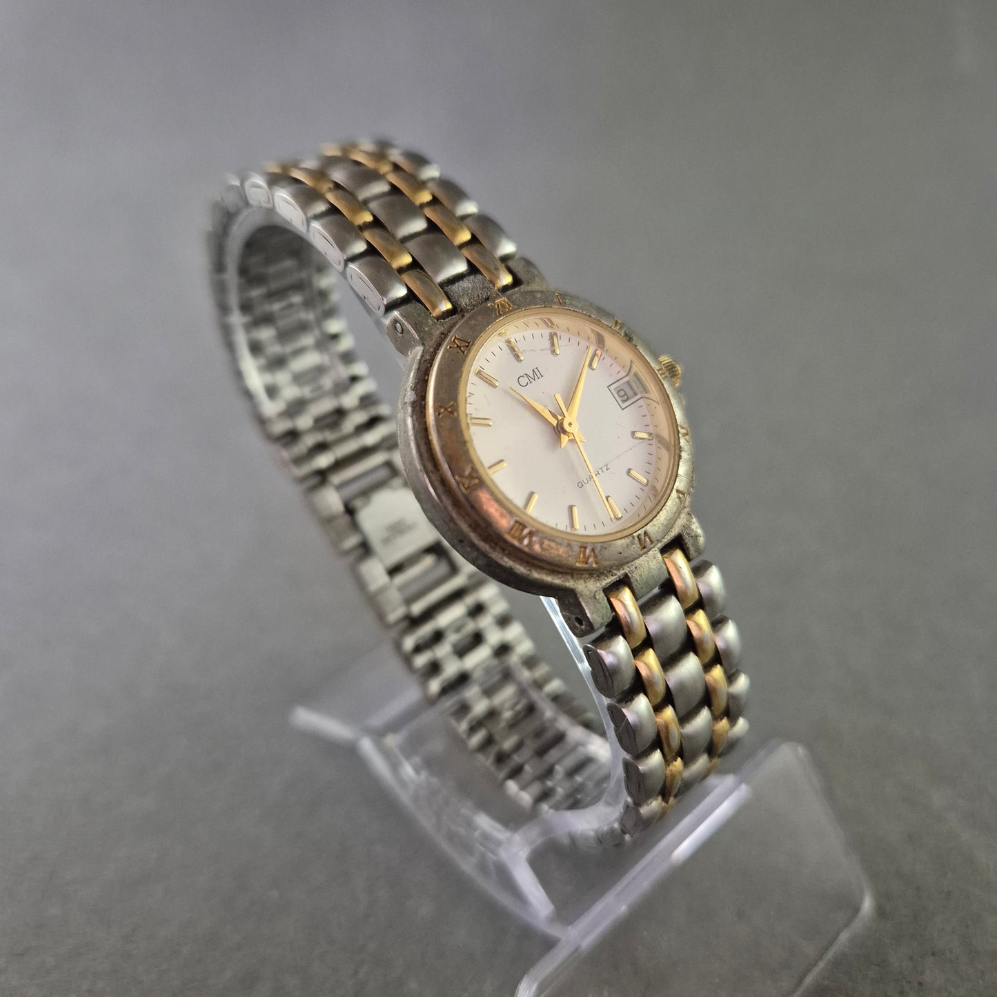 CMI Damen Uhr – Quarz mit Datumsanzeige im Bicolor-Design