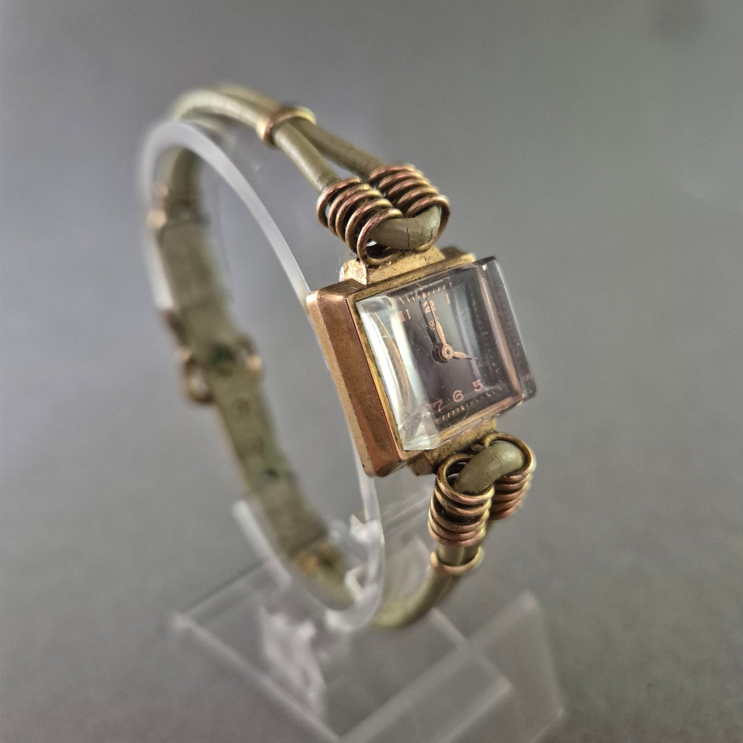 Vintage Damen Uhr – Rechteckiges Gehäuse, Walzgold 20 Mikron