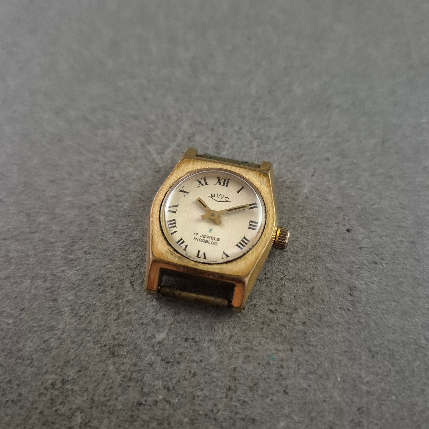 BWC Damen Uhr – Vintage Handaufzug 17 Jewels Incabloc