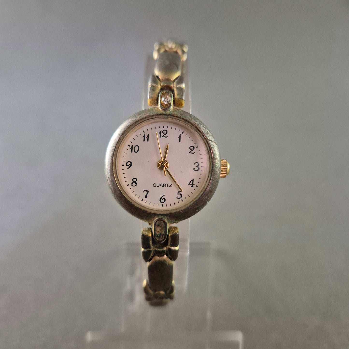 Elegante Damen-Armbanduhr – Quarz, goldfarben