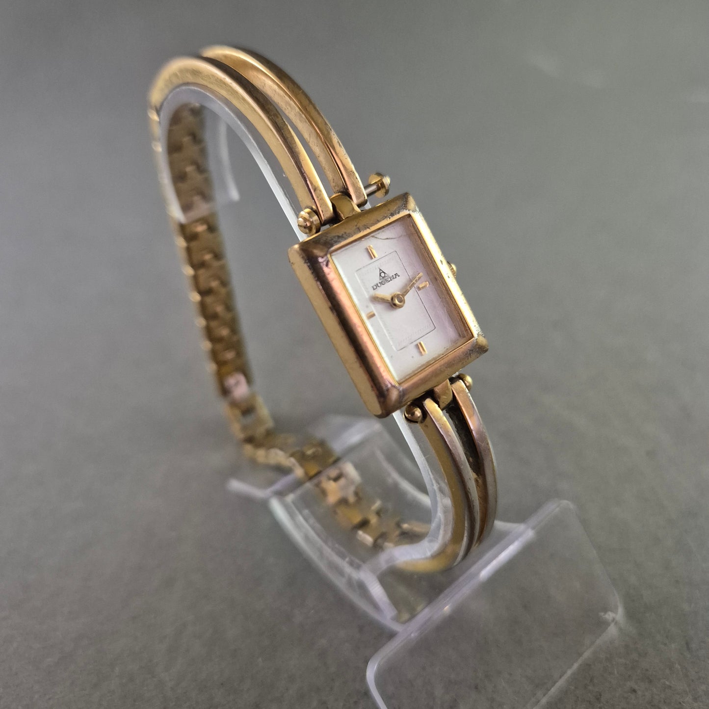 Dugena Damen Uhr – Vintage vergoldet mit eckigem Gehäuse