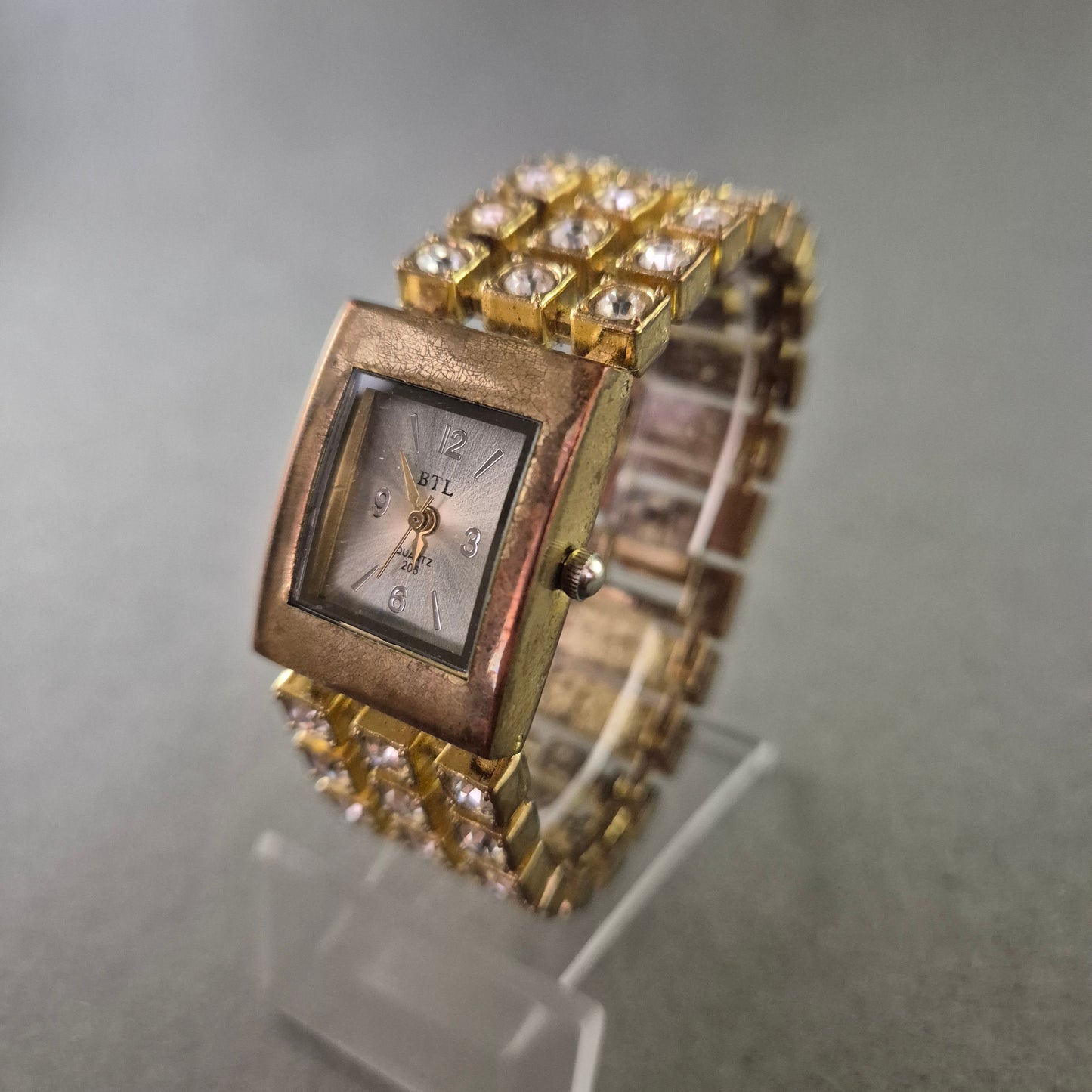 BTL Damen Uhr – Quarz mit Strassarmband im Schmuckstil