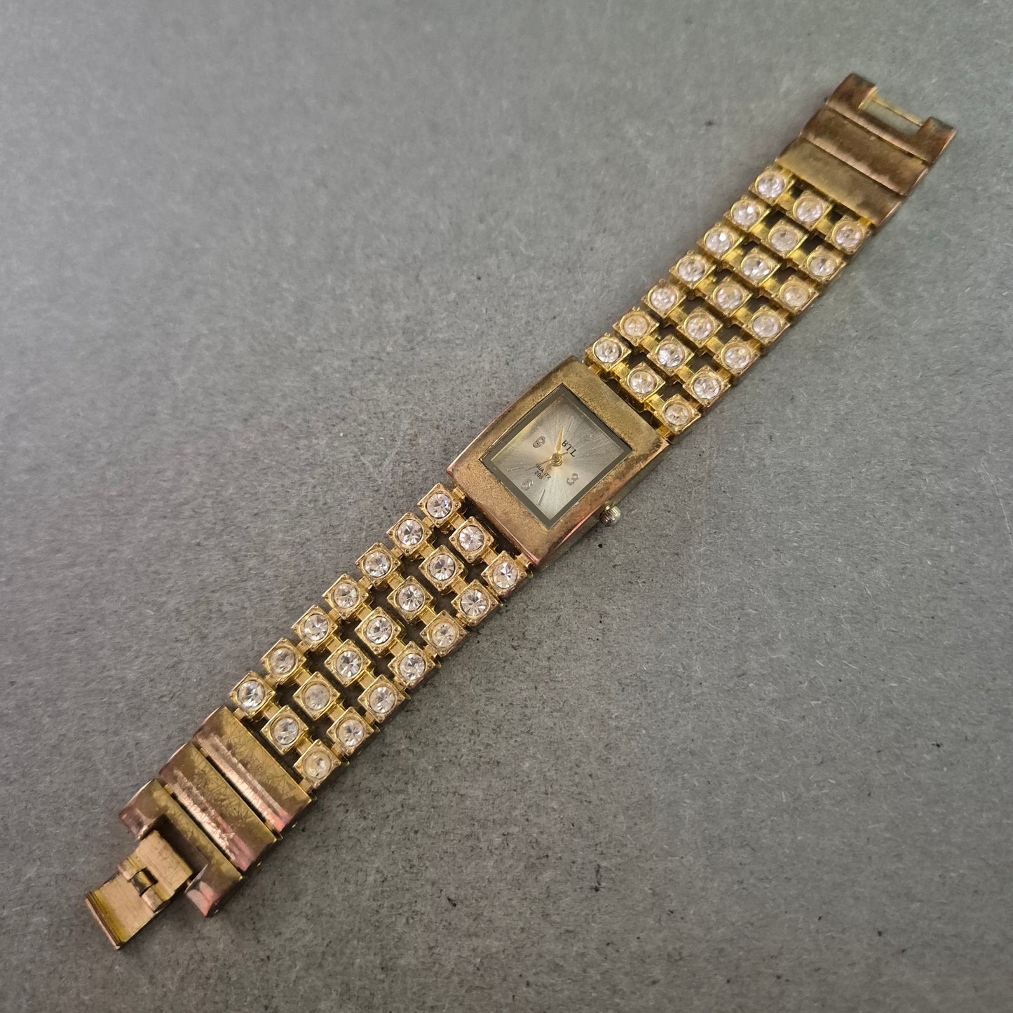 BTL Damen Uhr – Quarz mit Strassarmband im Schmuckstil