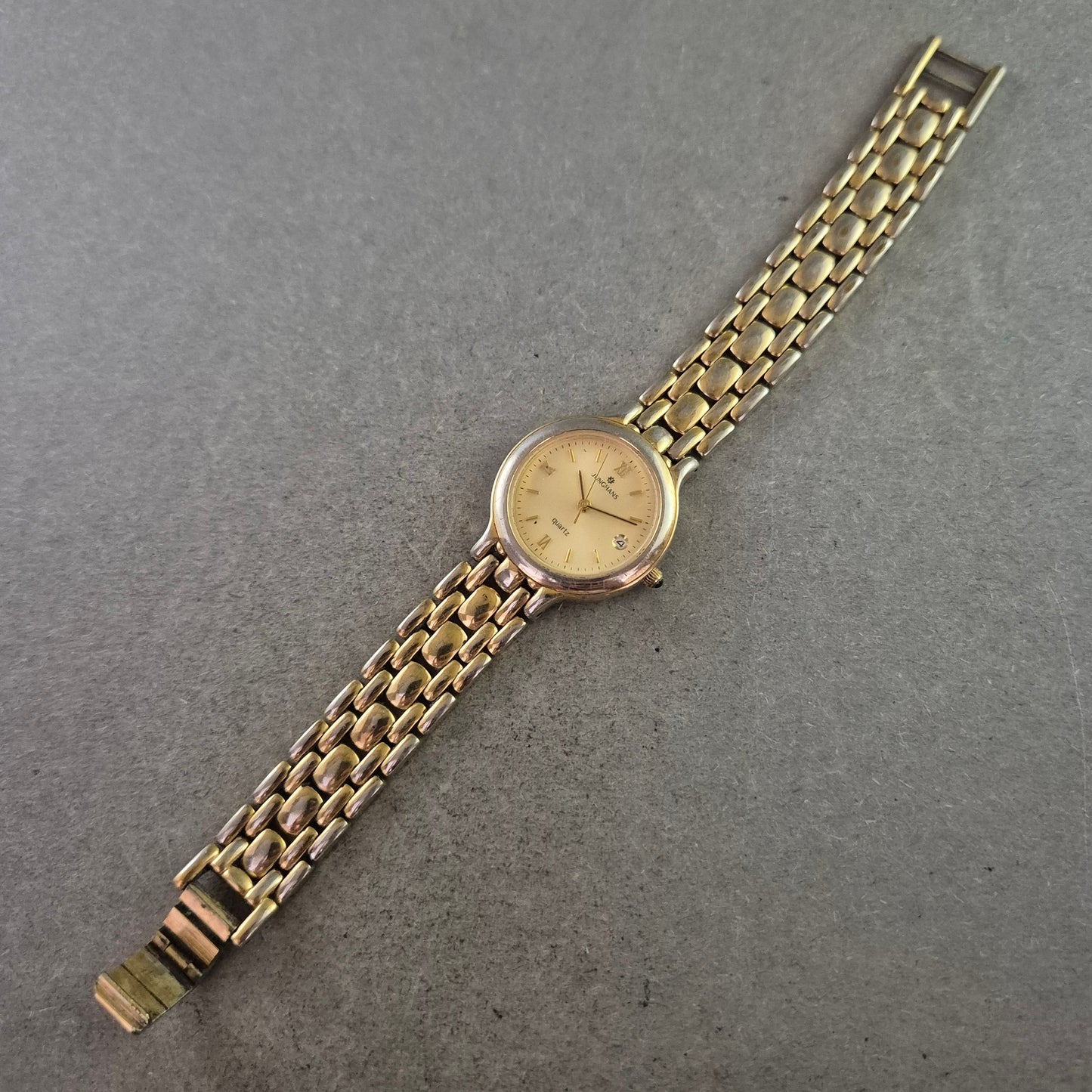 Junghans Damen Uhr – Quarz vergoldet mit Datumsanzeige