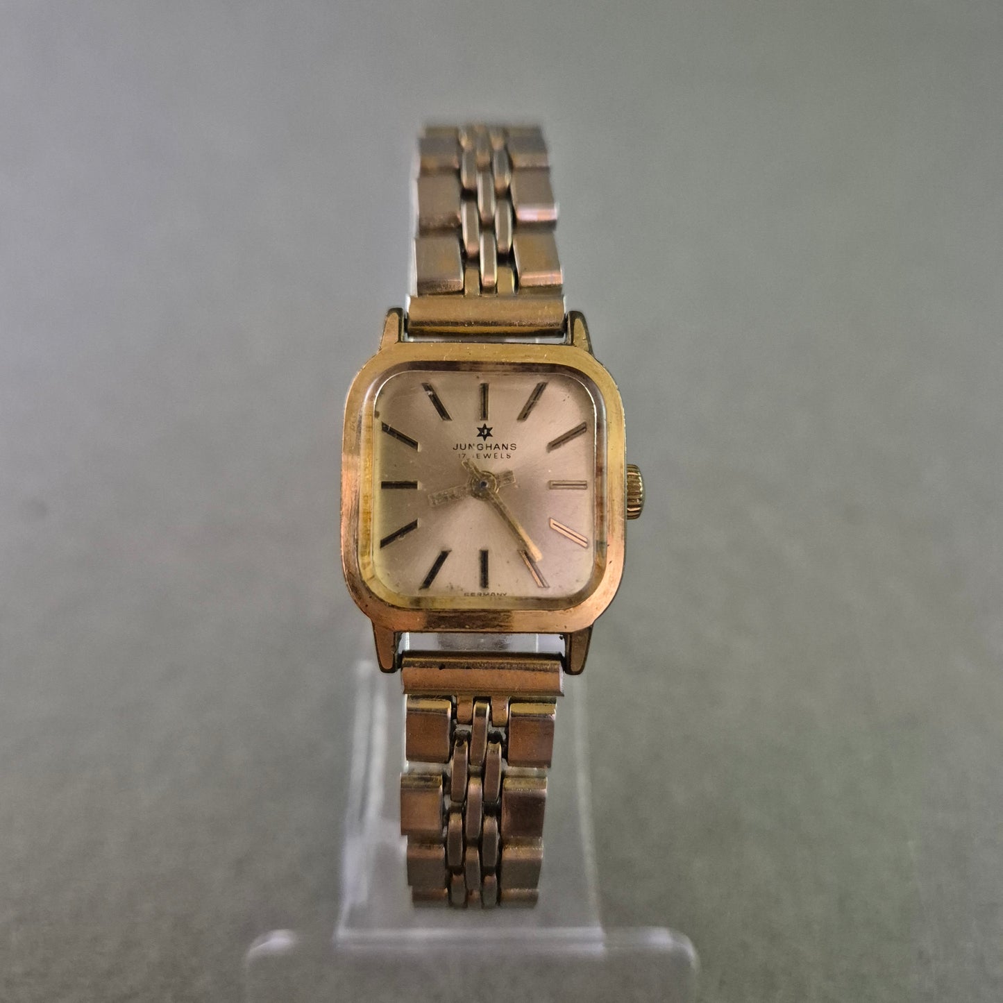 Junghans Damen Uhr – Vintage Design mit eckigem Gehäuse