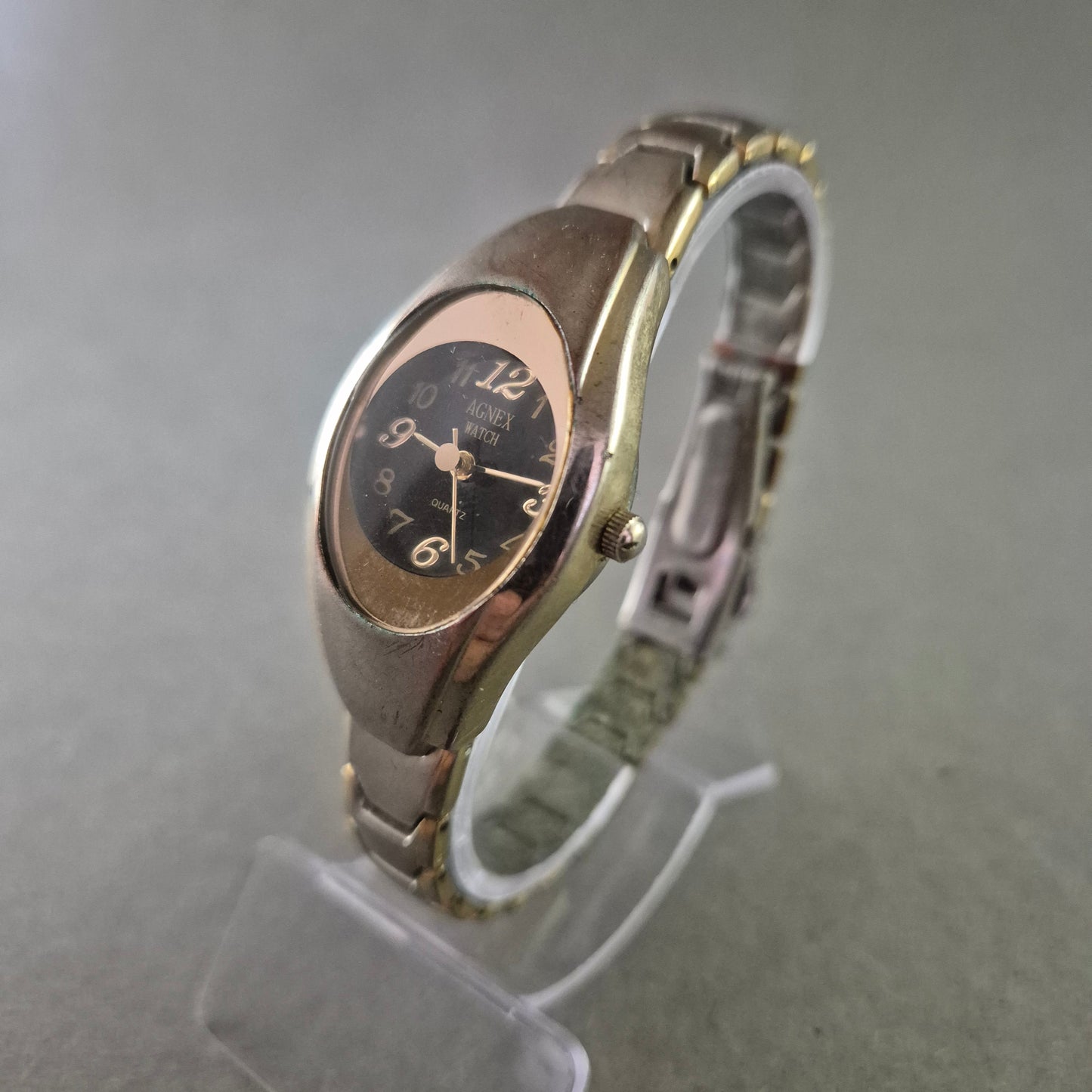 Agnex Damen Uhr – Schwarzes Zifferblatt mit goldenen Ziffern